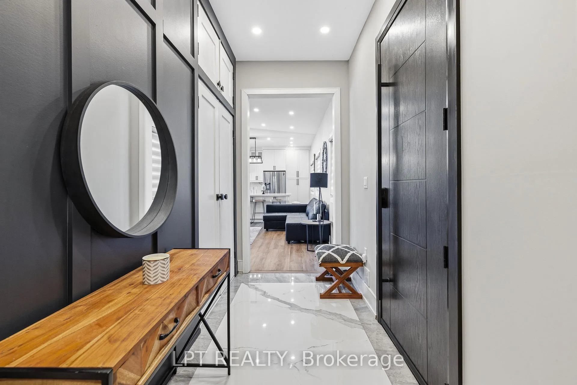 Photo 11 of 23 Doyle Beach Lane, Georgina, Sutton & Jackson's Point — HOMEH