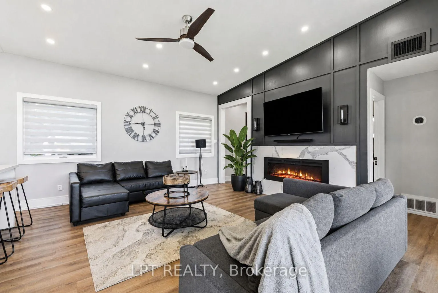 Photo 13 of 23 Doyle Beach Lane, Georgina, Sutton & Jackson's Point — HOMEH