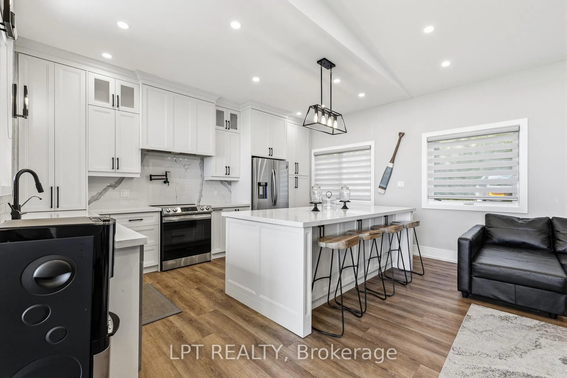 Photo 15 of 23 Doyle Beach Lane, Georgina, Sutton & Jackson's Point — HOMEH
