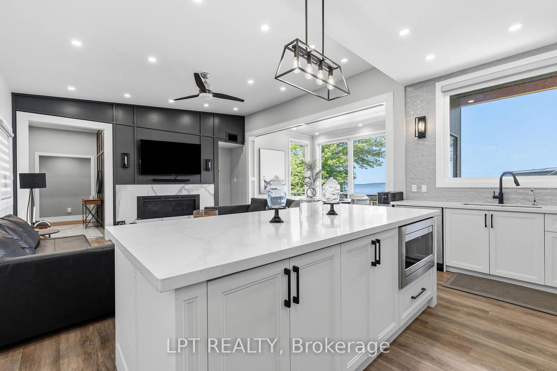 Photo 18 of 23 Doyle Beach Lane, Georgina, Sutton & Jackson's Point — HOMEH
