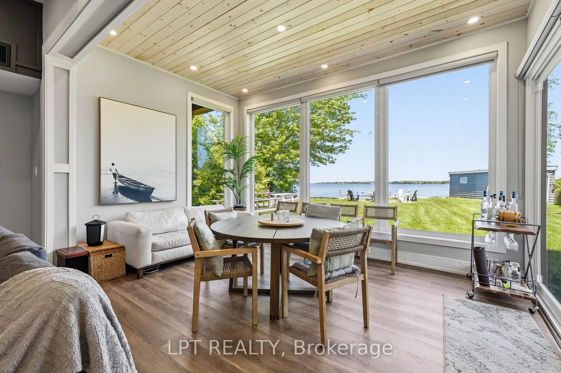 Photo 19 of 23 Doyle Beach Lane, Georgina, Sutton & Jackson's Point — HOMEH