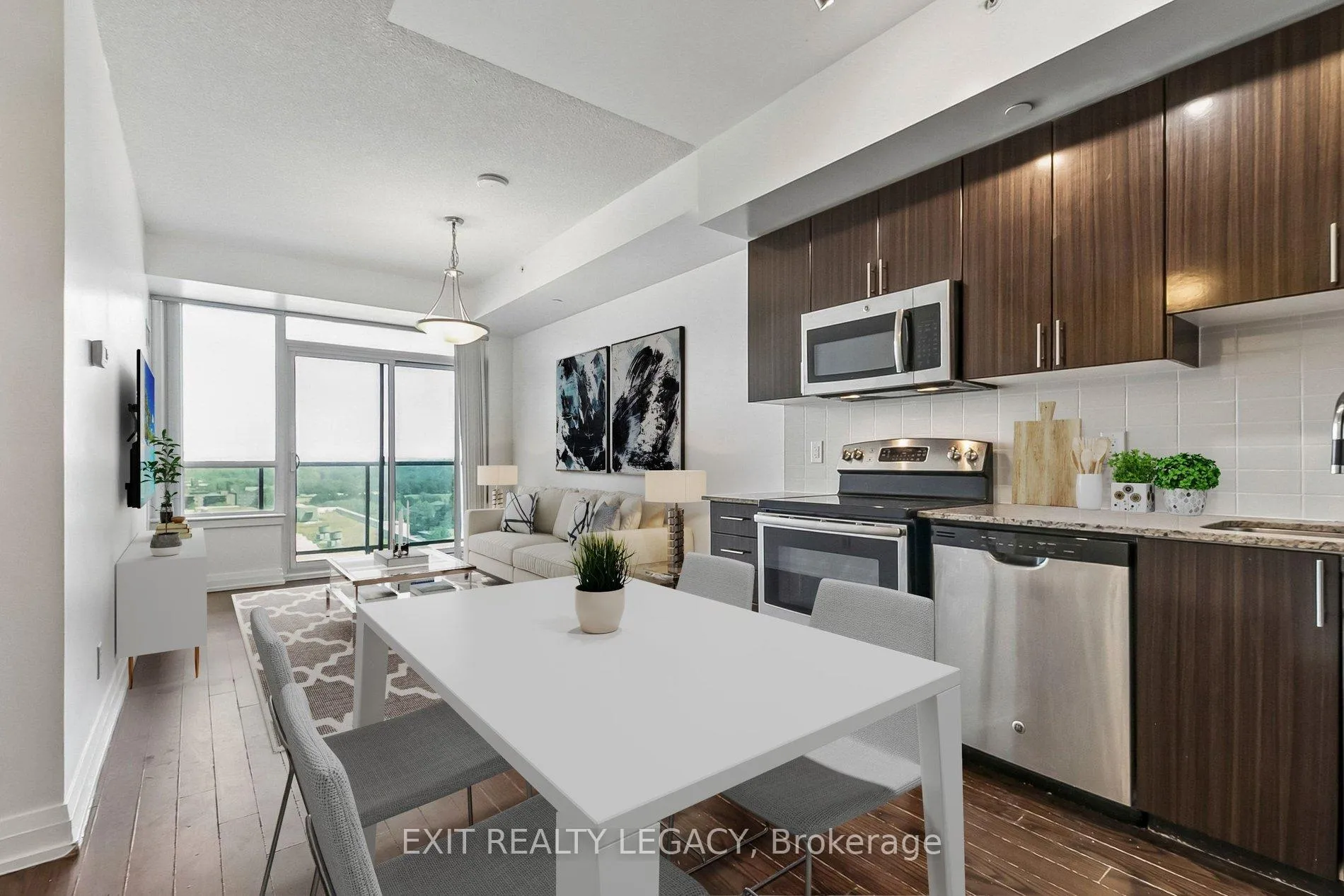 Photo 1 of Unit 710, 7167 Yonge Street, Markham, Grandview — HOMEH