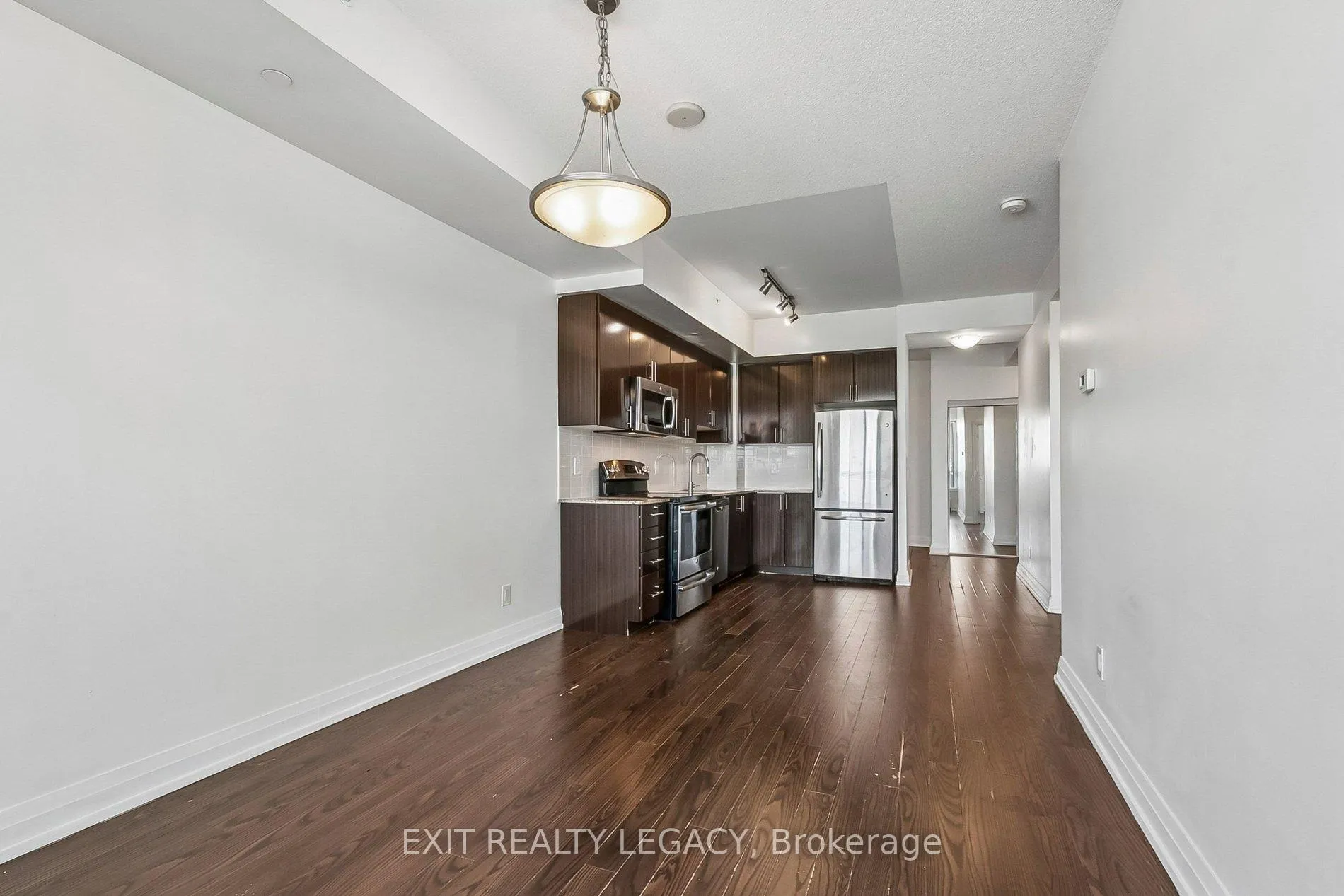 Photo 15 of Unit 710, 7167 Yonge Street, Markham, Grandview — HOMEH