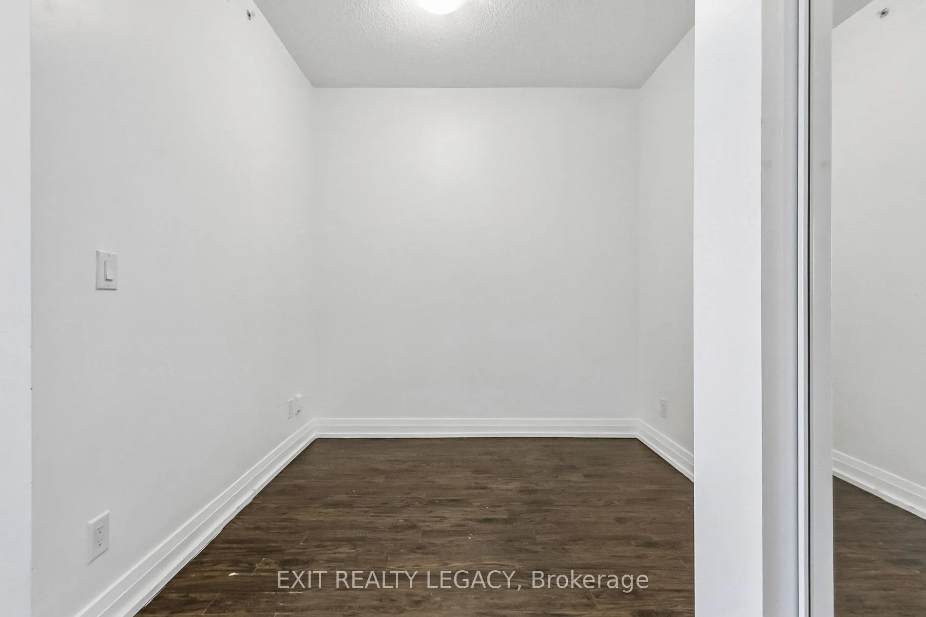 Photo 37 of Unit 710, 7167 Yonge Street, Markham, Grandview — HOMEH