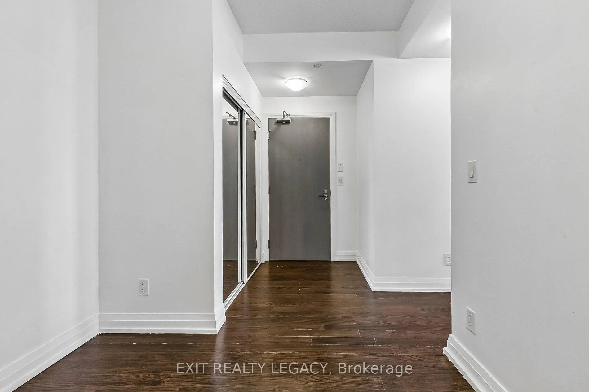 Photo 39 of Unit 710, 7167 Yonge Street, Markham, Grandview — HOMEH