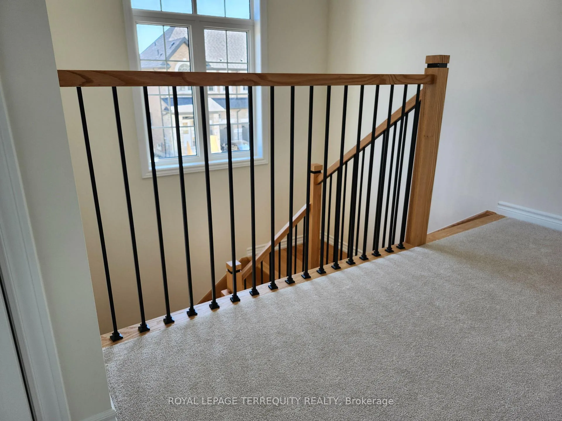 Photo 16 of 2602 Apricot Lane, Pickering, Duffin Heights — HOMEH
