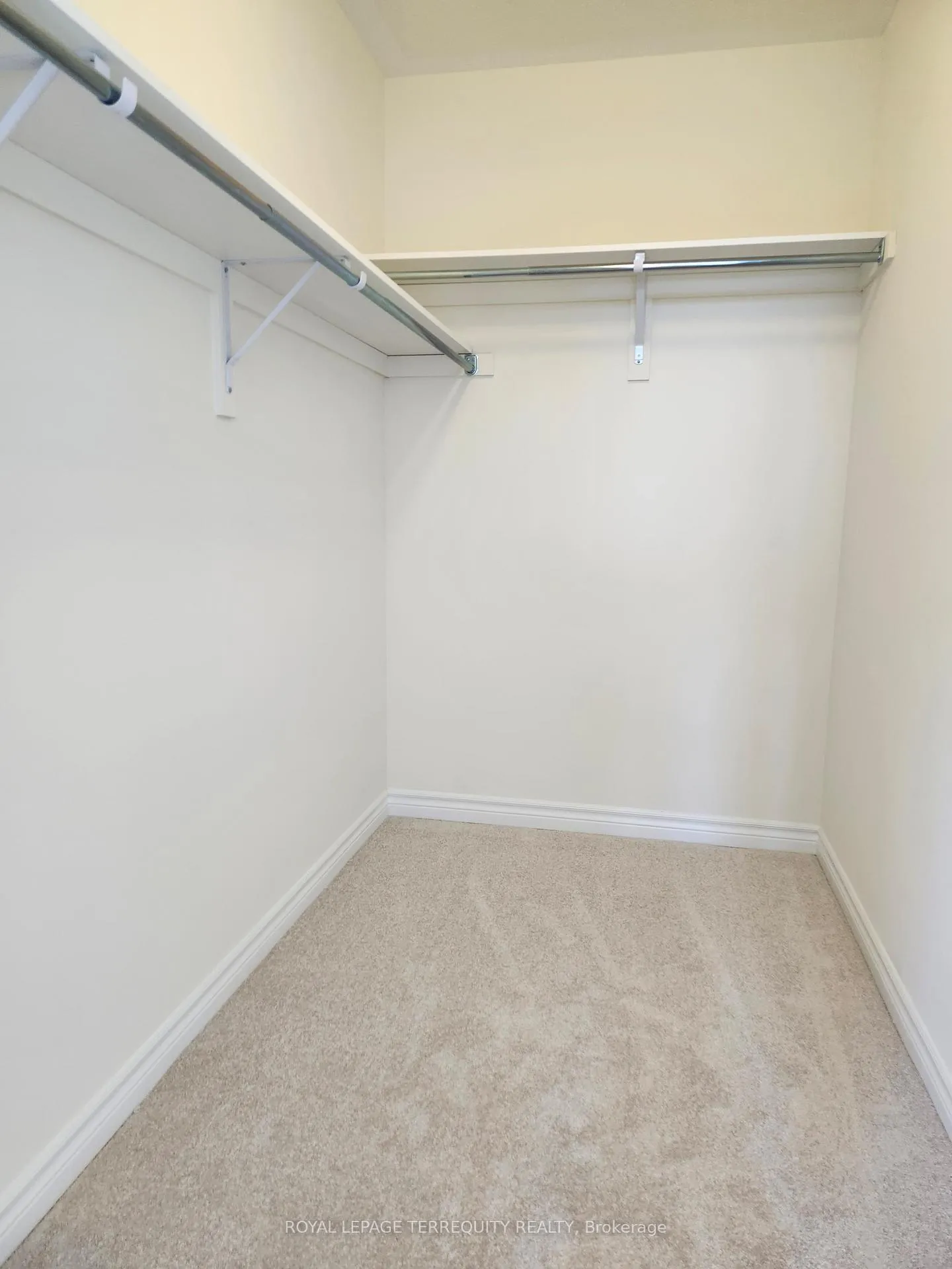 Photo 27 of 2602 Apricot Lane, Pickering, Duffin Heights — HOMEH