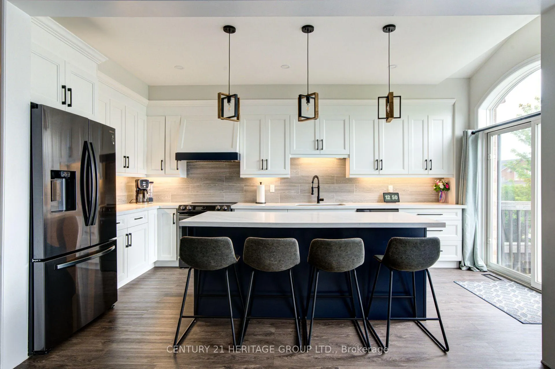 Photo 10 of 1167 Laurand Street, Innisfil, Alcona — HOMEH