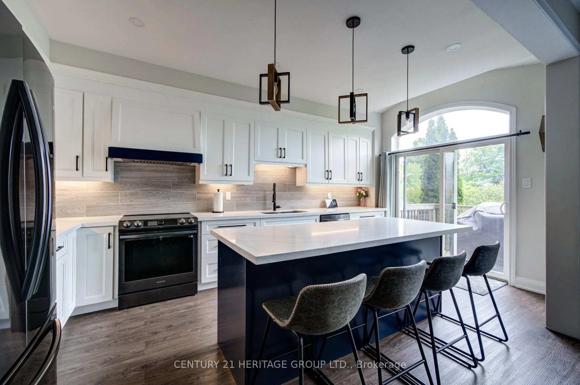 Photo 11 of 1167 Laurand Street, Innisfil, Alcona — HOMEH