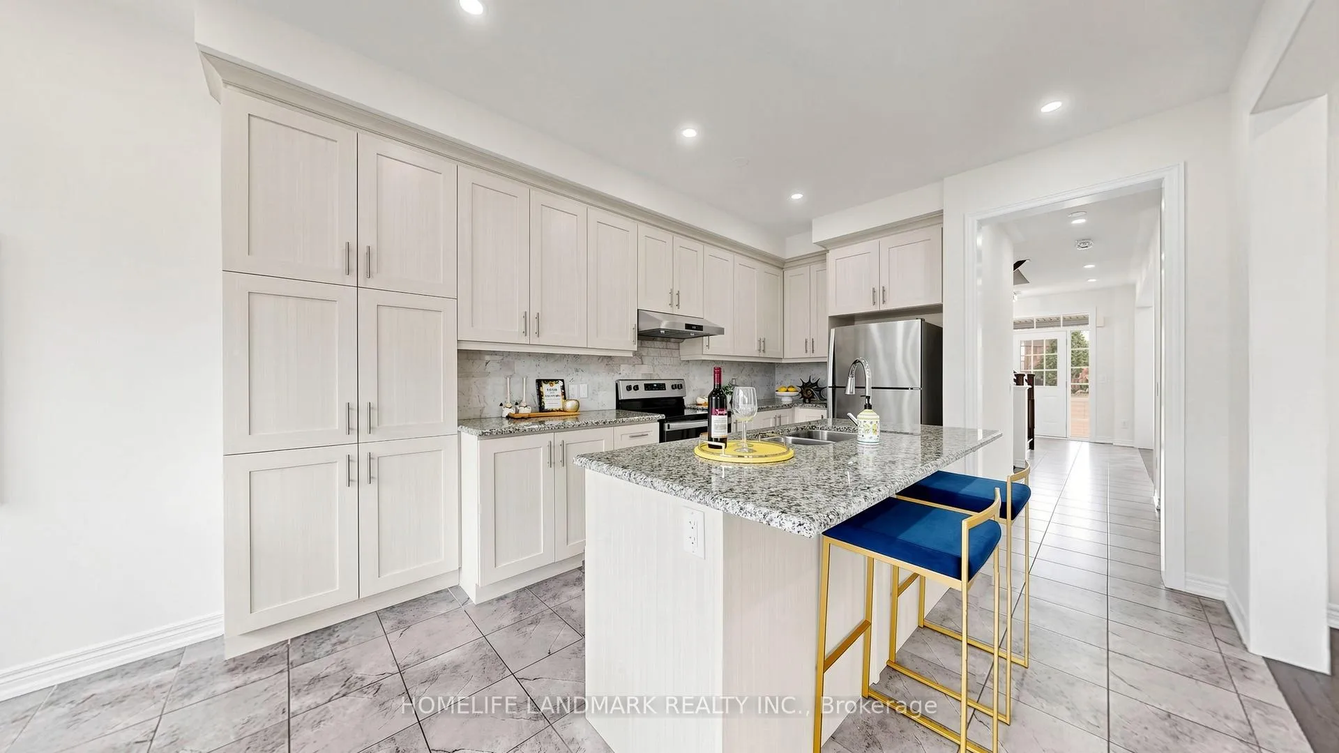 Photo 14 of 15 Berryman Lane, Markham, Cornell — HOMEH