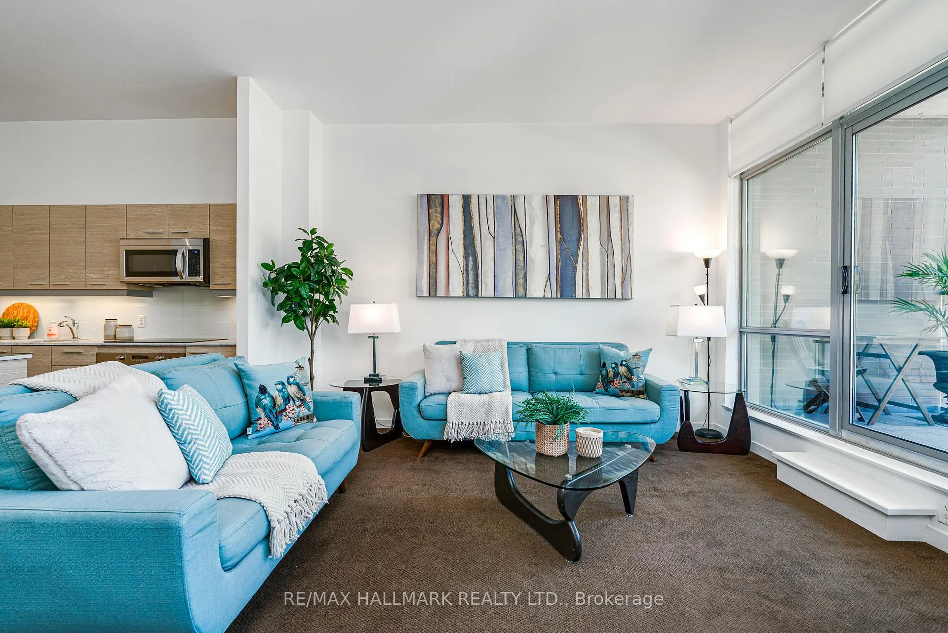 Photo 11 of Unit 203, 549 King Street E, Toronto, Moss Park — HOMEH