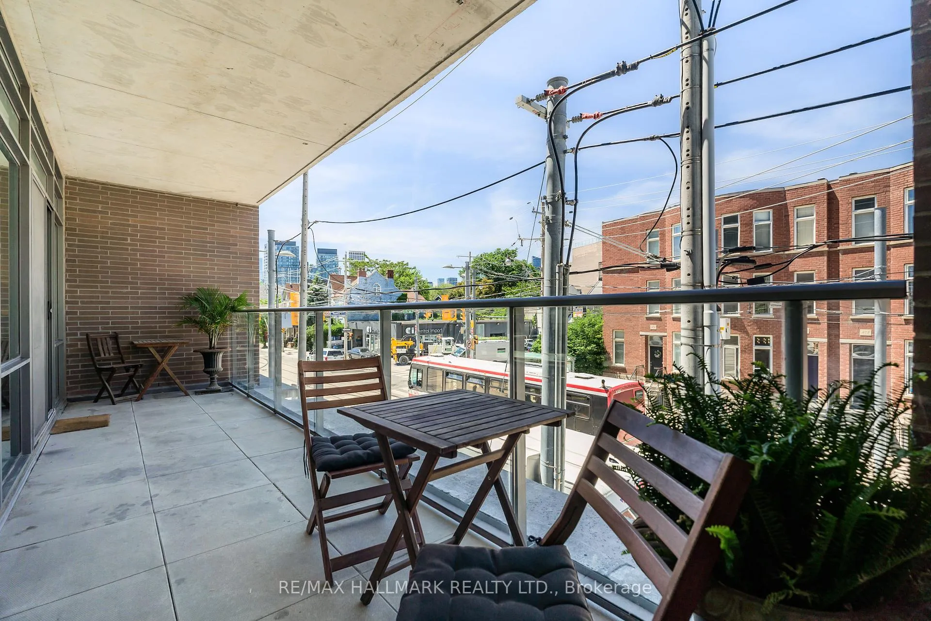 Photo 30 of Unit 203, 549 King Street E, Toronto, Moss Park — HOMEH