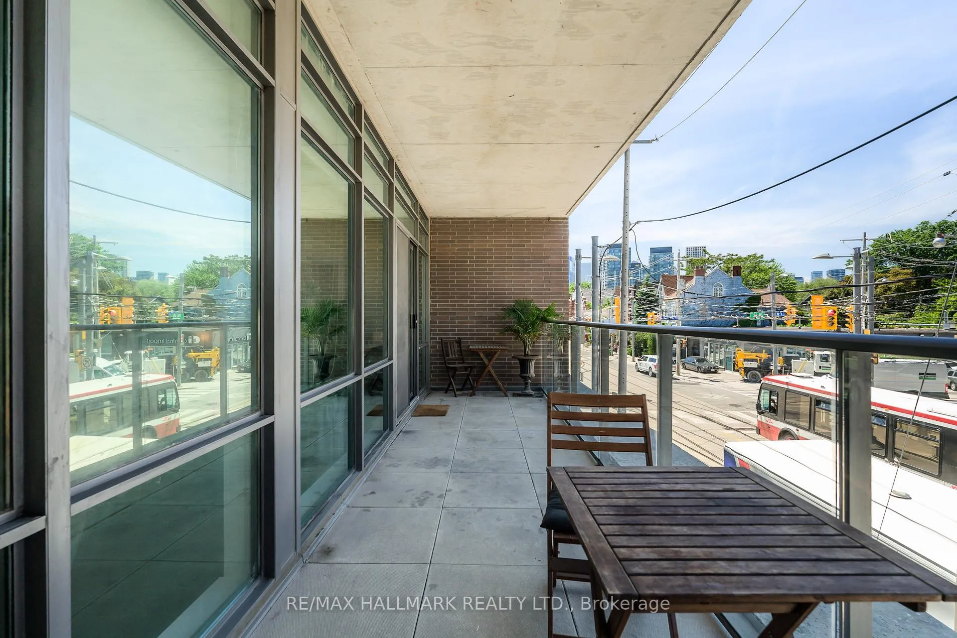 Photo 31 of Unit 203, 549 King Street E, Toronto, Moss Park — HOMEH