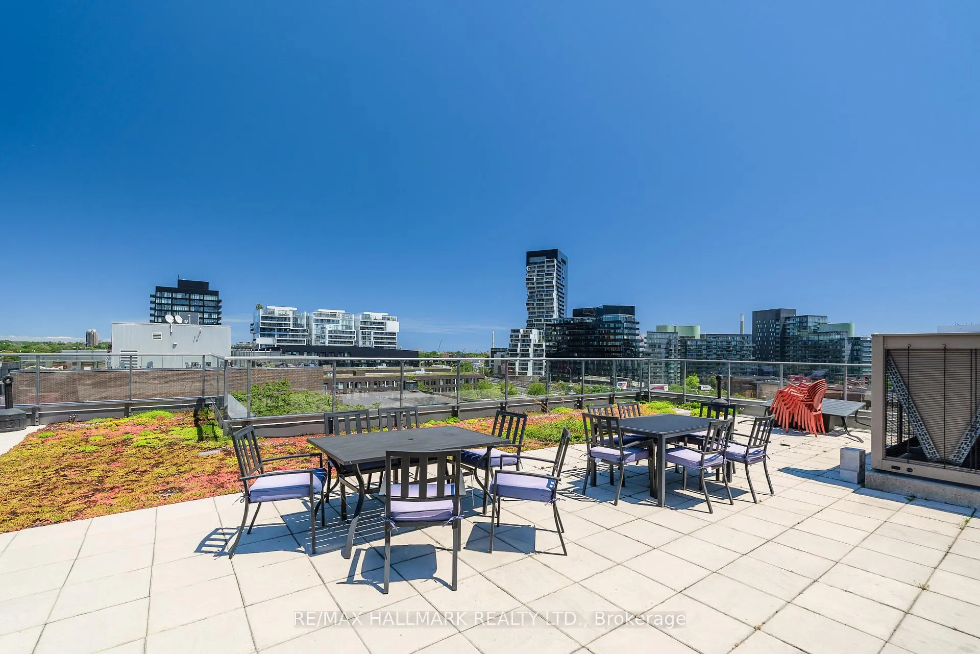 Photo 36 of Unit 203, 549 King Street E, Toronto, Moss Park — HOMEH