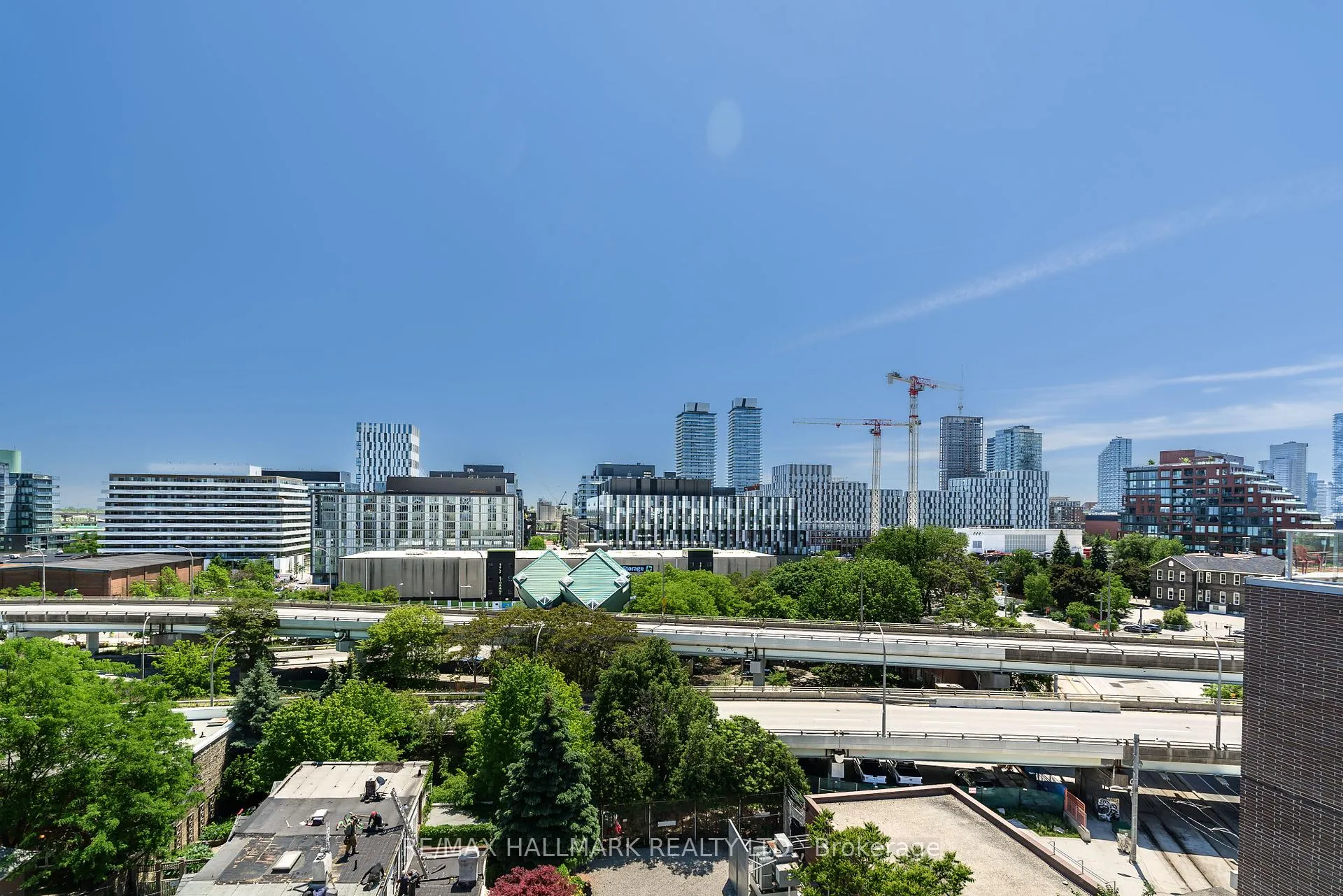 Photo 38 of Unit 203, 549 King Street E, Toronto, Moss Park — HOMEH