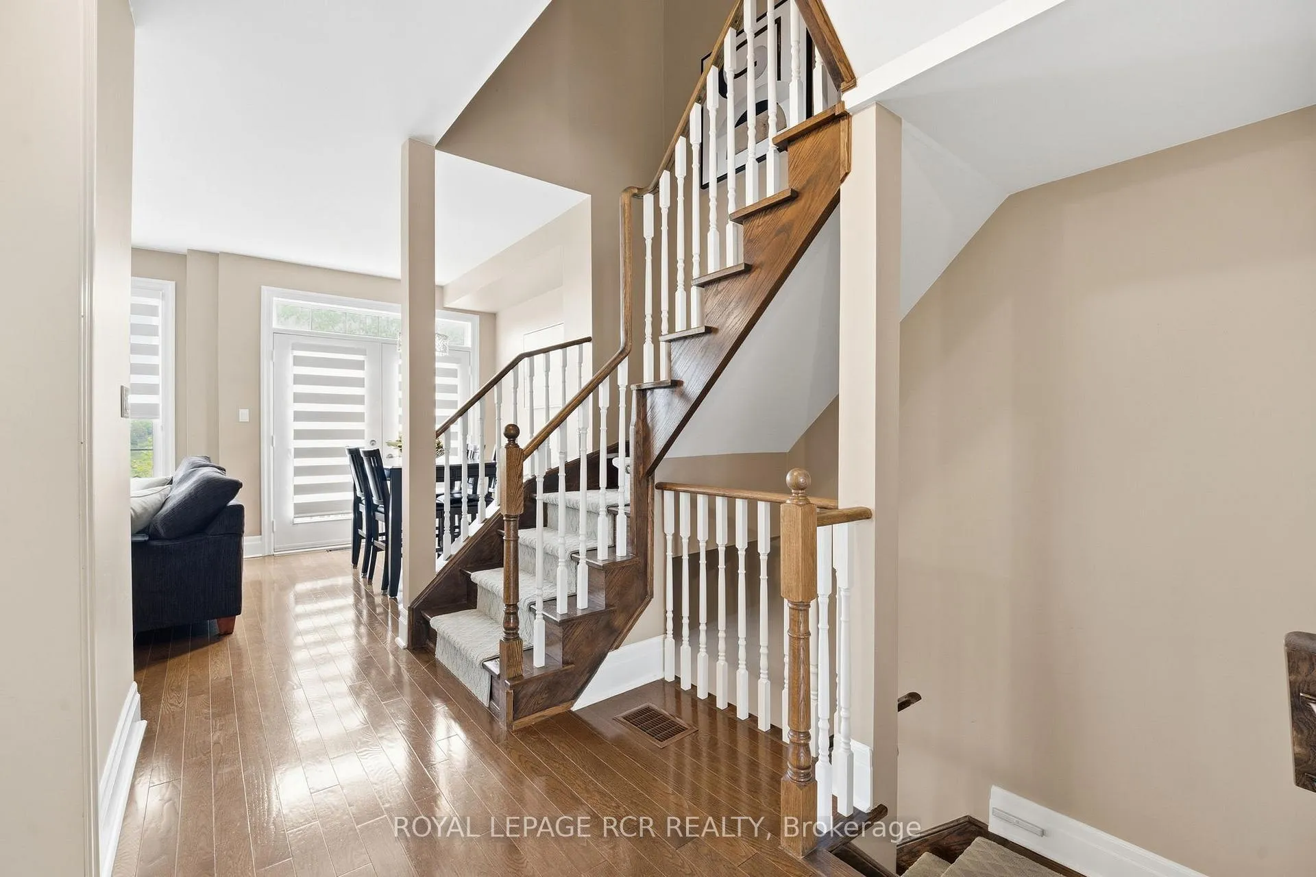 Photo 8 of 106 Rolling Hills Lane, Caledon, Bolton West — HOMEH