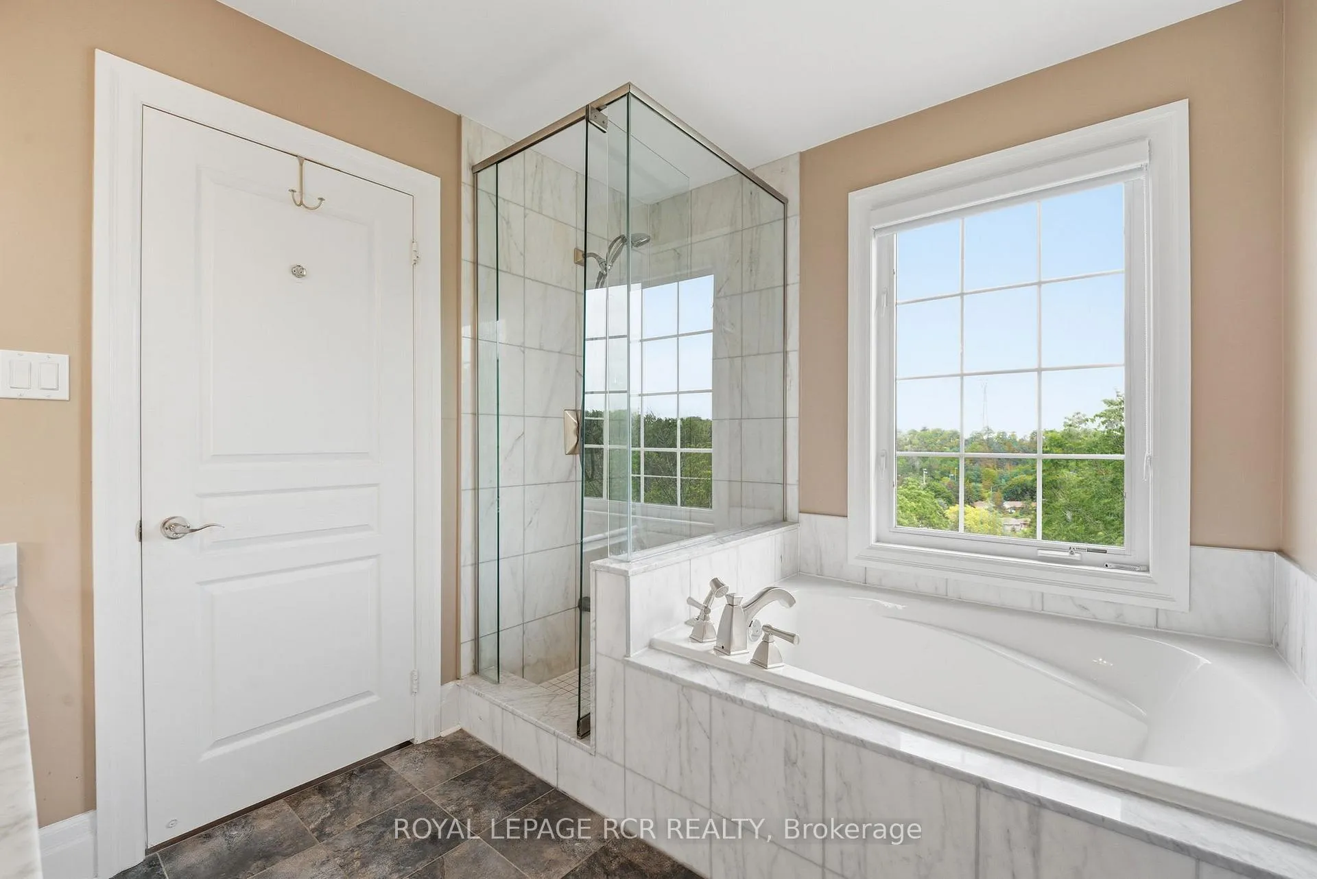 Photo 20 of 106 Rolling Hills Lane, Caledon, Bolton West — HOMEH