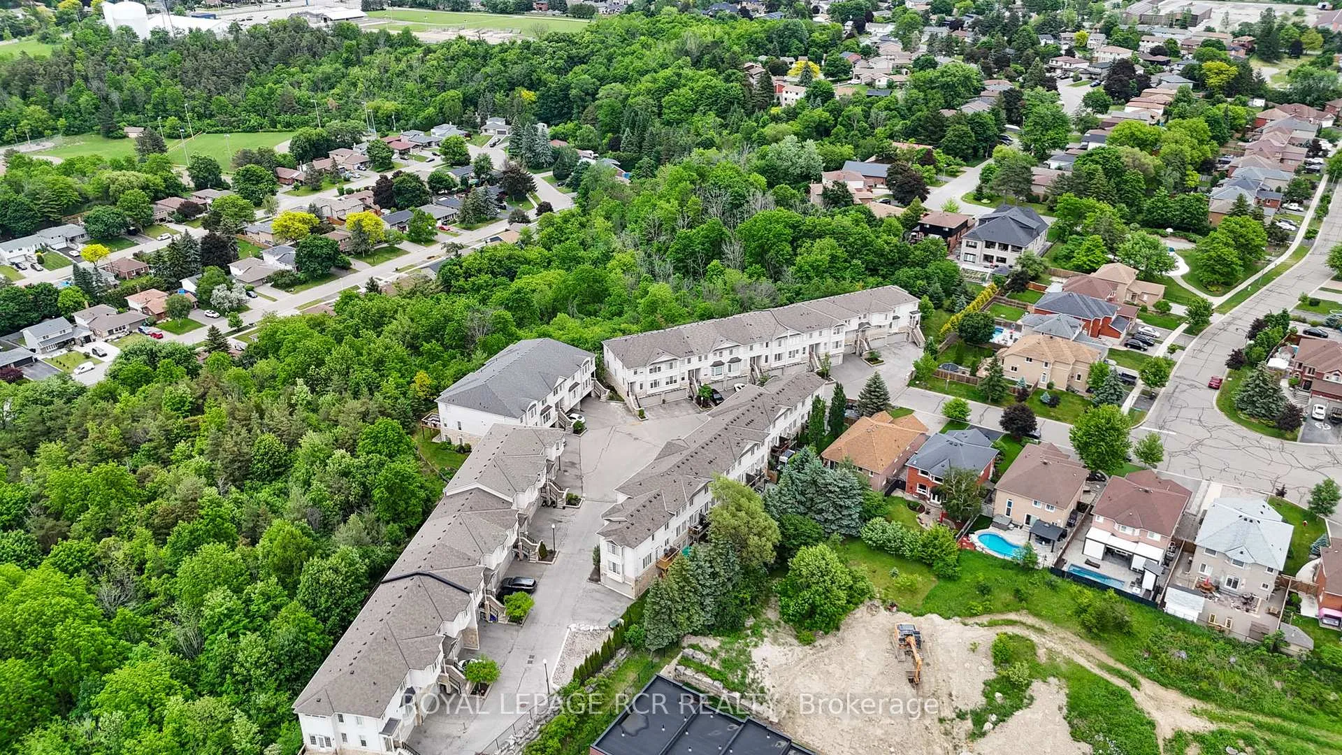 Photo 34 of 106 Rolling Hills Lane, Caledon, Bolton West — HOMEH