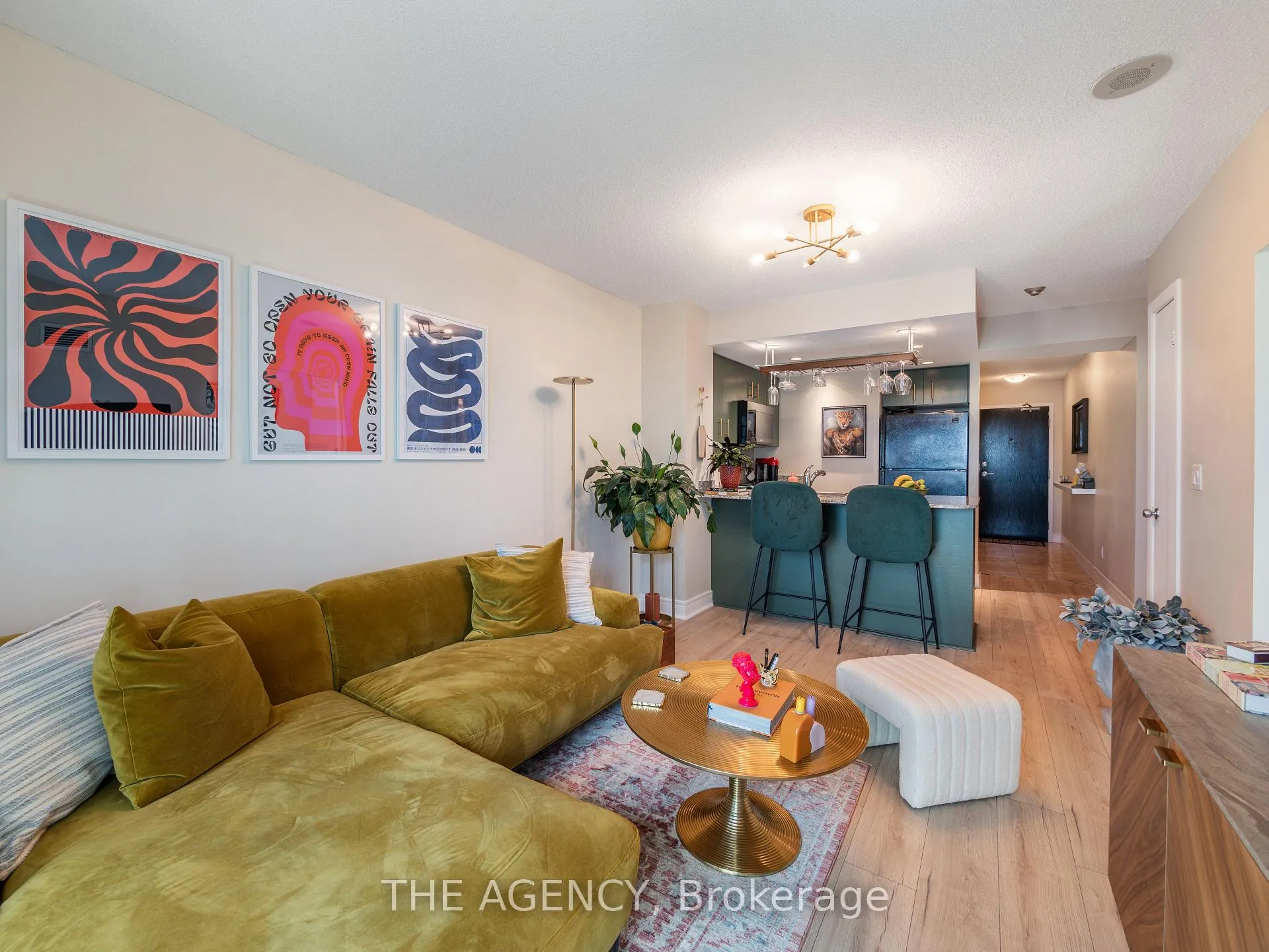 Photo 10 of Unit 3301, 8 Park Road, Toronto, Rosedale-Moore Park — HOMEH