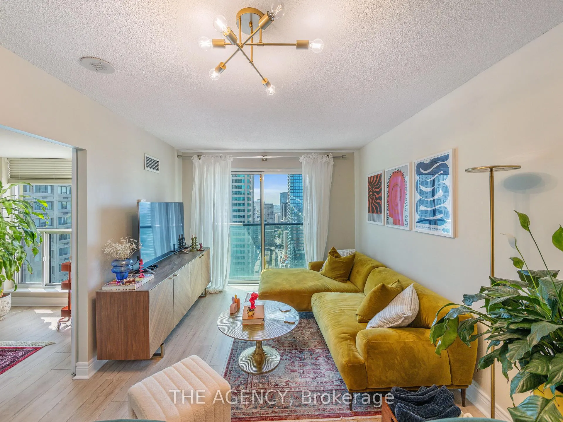 Photo 13 of Unit 3301, 8 Park Road, Toronto, Rosedale-Moore Park — HOMEH