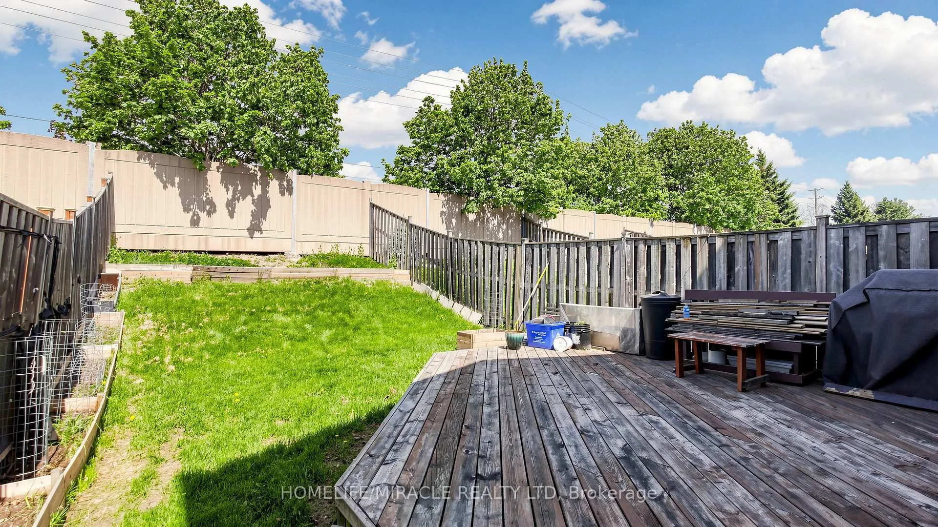 Photo 22 of 66 Rocky Point Crescent, Brampton, Madoc — HOMEH
