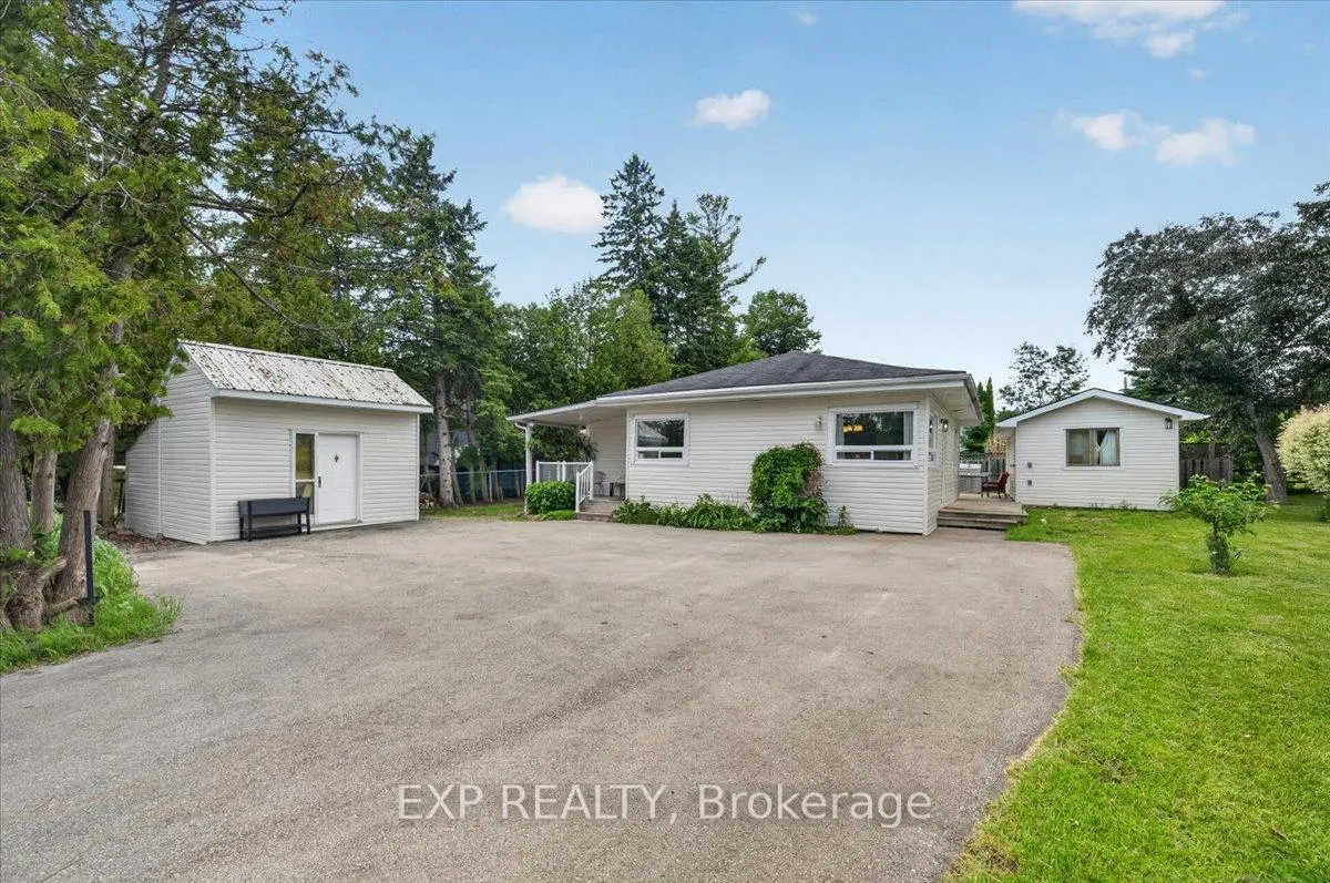 Photo 3 of 1104 Ferrier Avenue, Innisfil, Lefroy — HOMEH