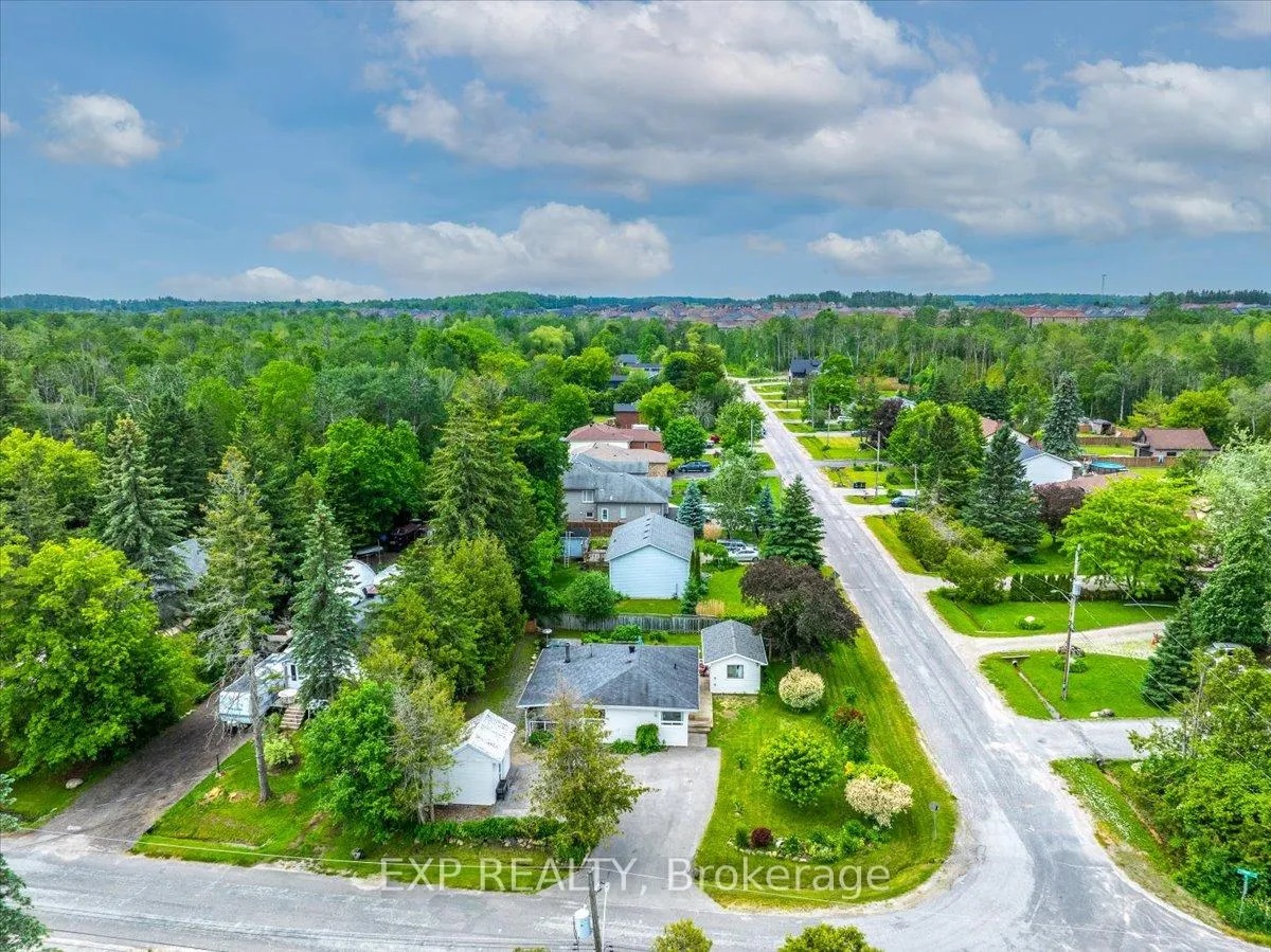 Photo 47 of 1104 Ferrier Avenue, Innisfil, Lefroy — HOMEH