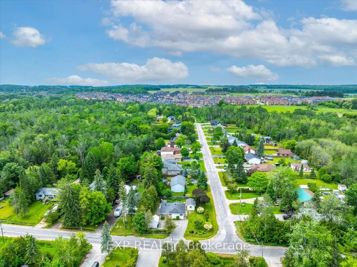 Photo 48 of 1104 Ferrier Avenue, Innisfil, Lefroy — HOMEH
