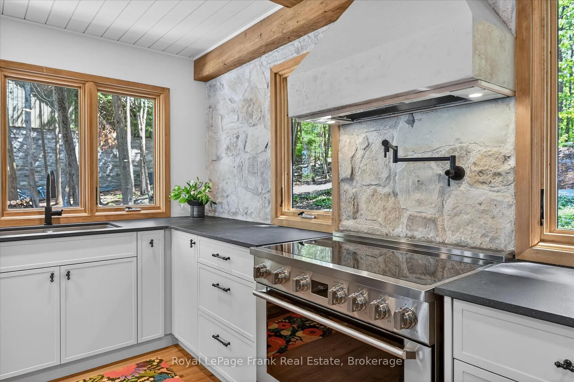 Photo 30 of 1973 Fiddlers Lane, Douro-Dummer — HOMEH