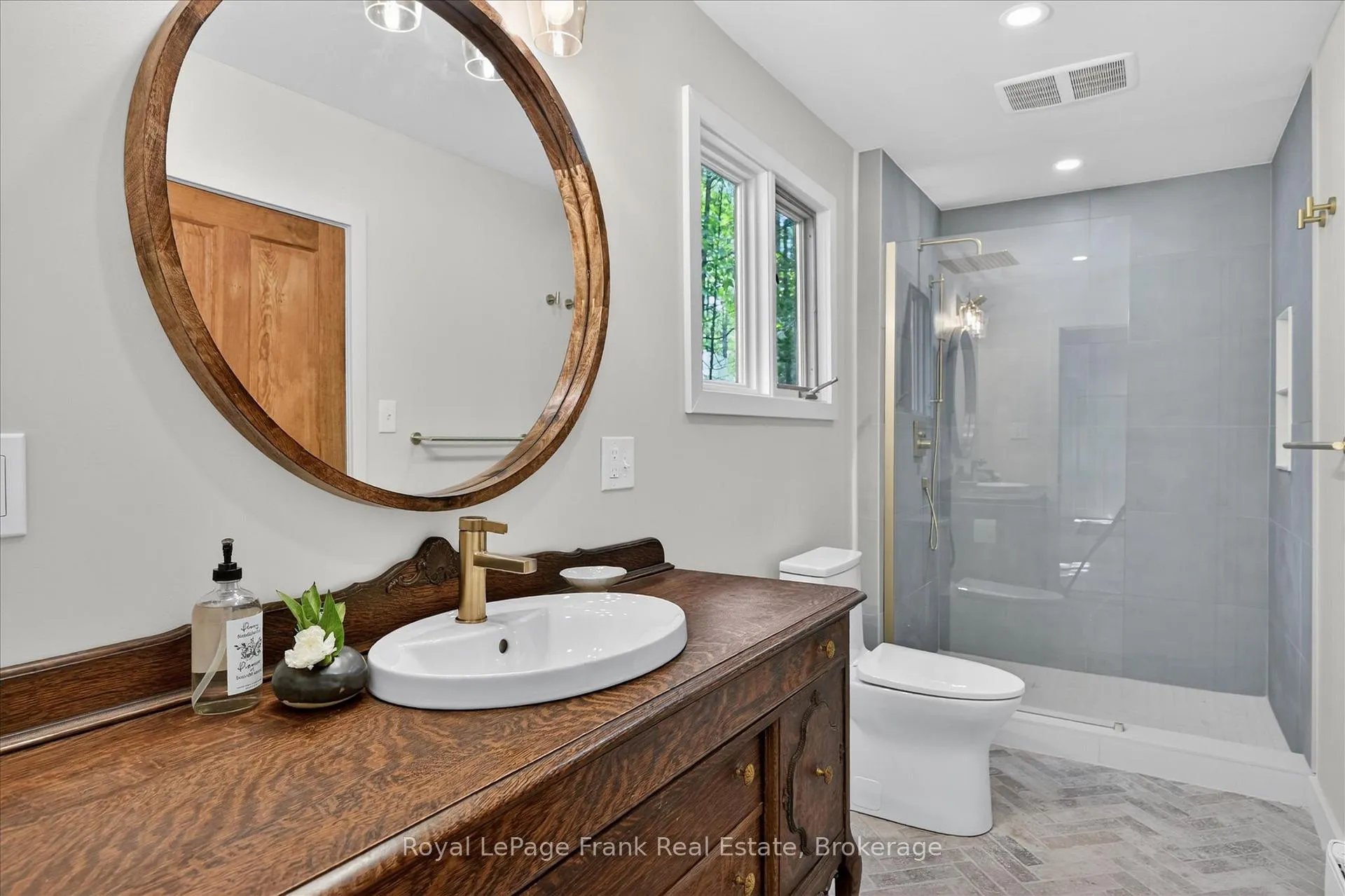 Photo 37 of 1973 Fiddlers Lane, Douro-Dummer — HOMEH