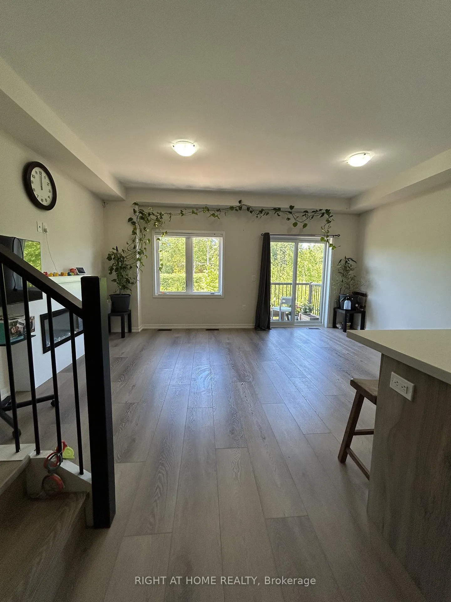 Photo 2 of 37 Radium Common, Cambridge — HOMEH