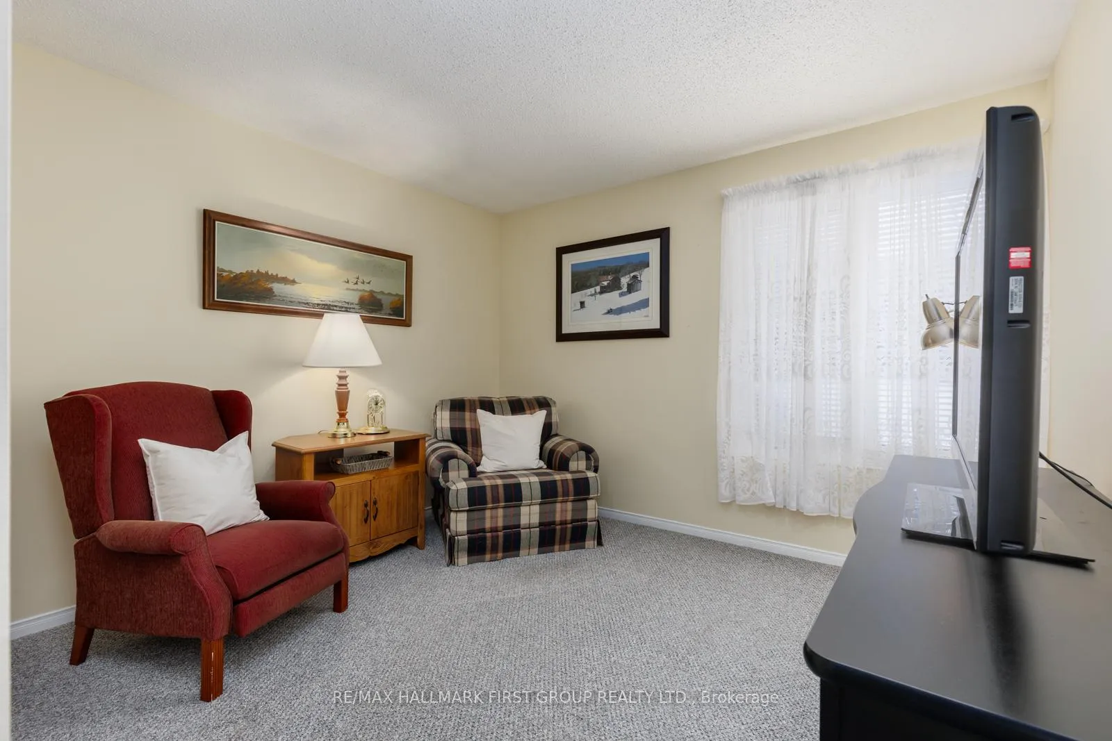 Photo 18 of 5A Fairway Drive, Clarington, Bowmanville — HOMEH
