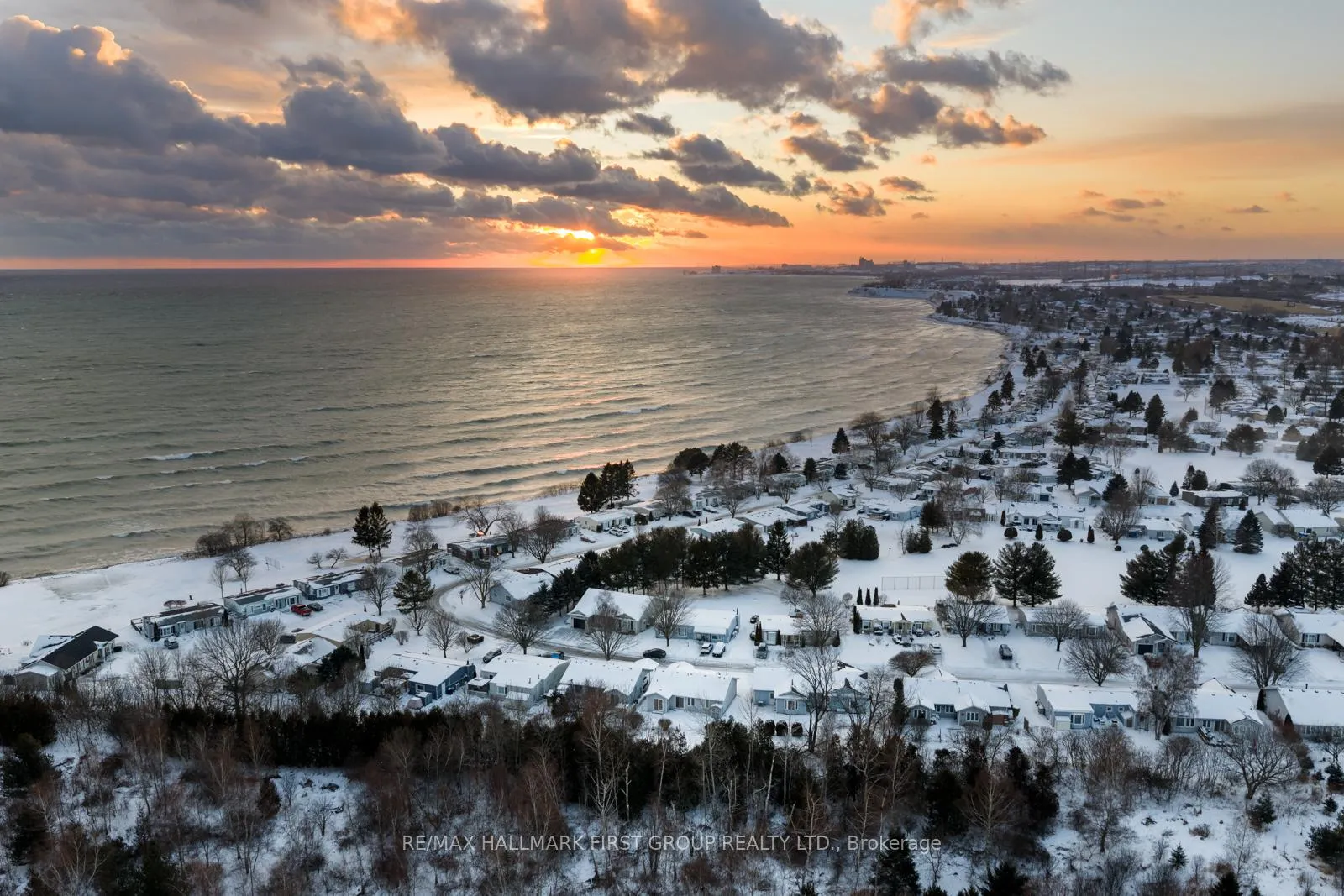 Photo 27 of 5A Fairway Drive, Clarington, Bowmanville — HOMEH