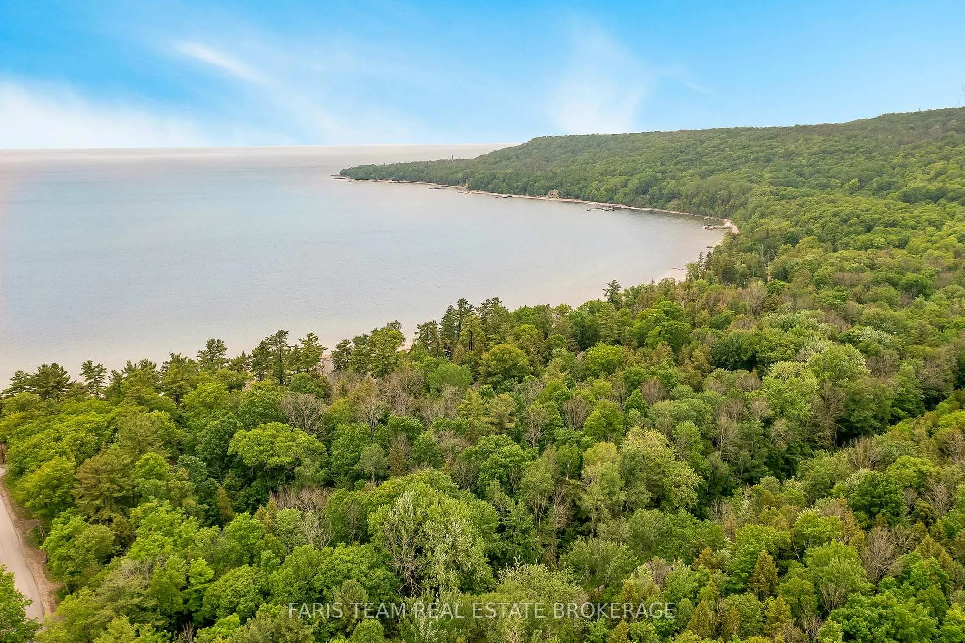 Photo 10 of 23 East Beach Road, Tiny, Rural Tiny — HOMEH