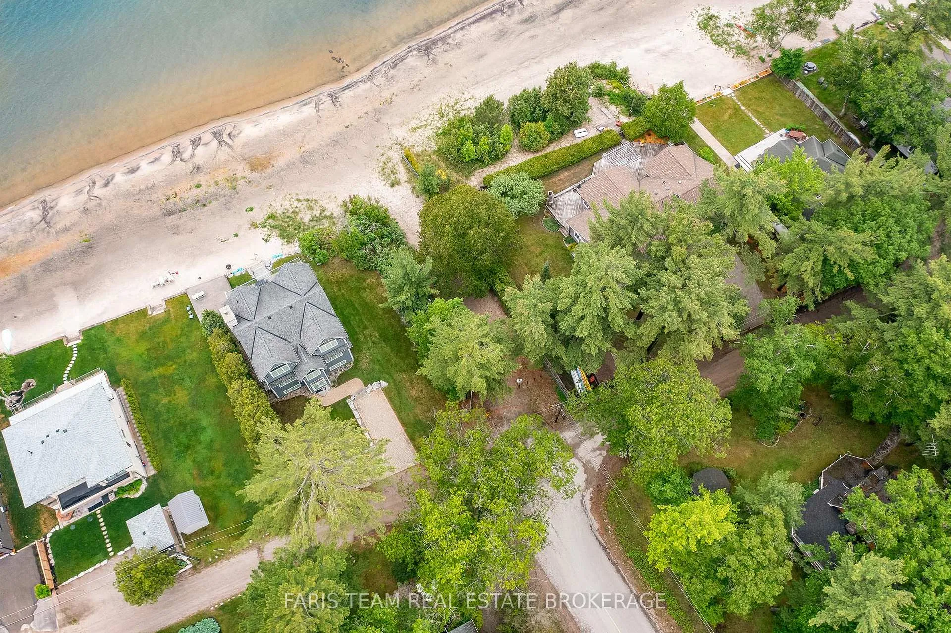 Photo 11 of 23 East Beach Road, Tiny, Rural Tiny — HOMEH