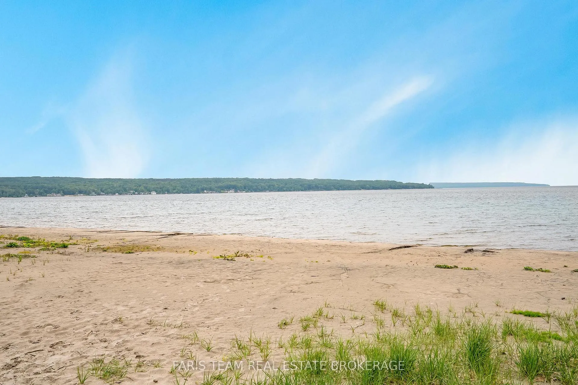 Photo 13 of 23 East Beach Road, Tiny, Rural Tiny — HOMEH