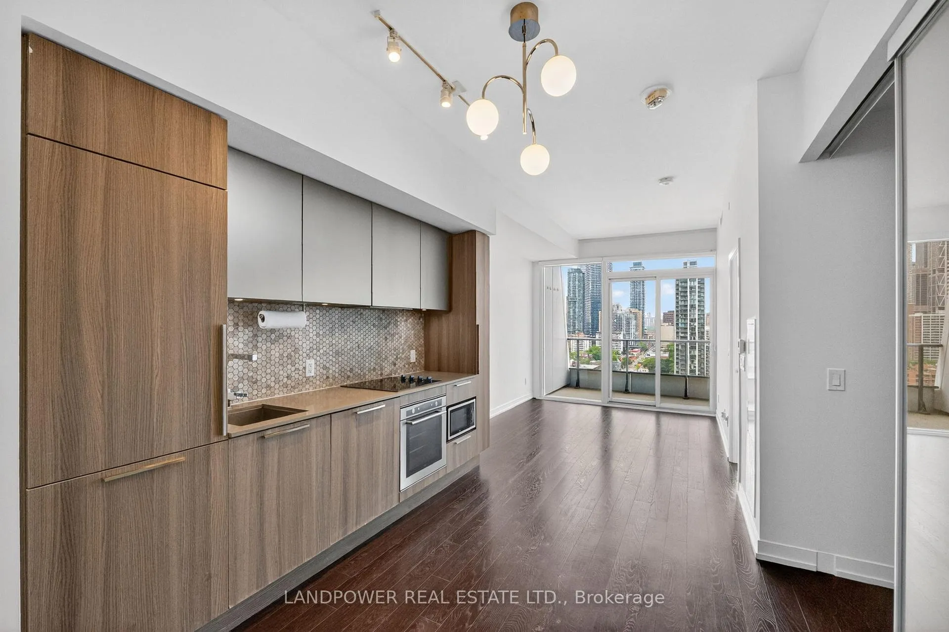Photo 2 of Unit 2311, 85 Wood Street, Toronto, Church-Yonge Corridor — HOMEH