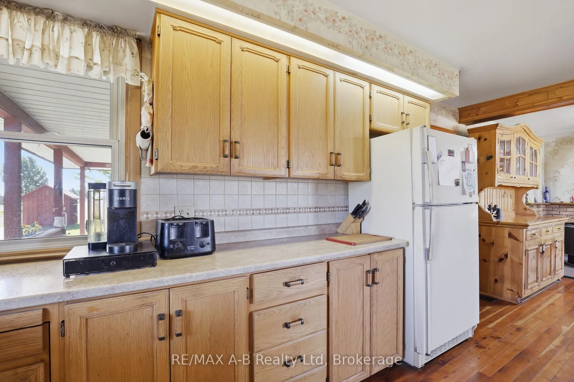Photo 13 of 1033 Perth Rd 139 Line W, Perth South, Blanshard — HOMEH