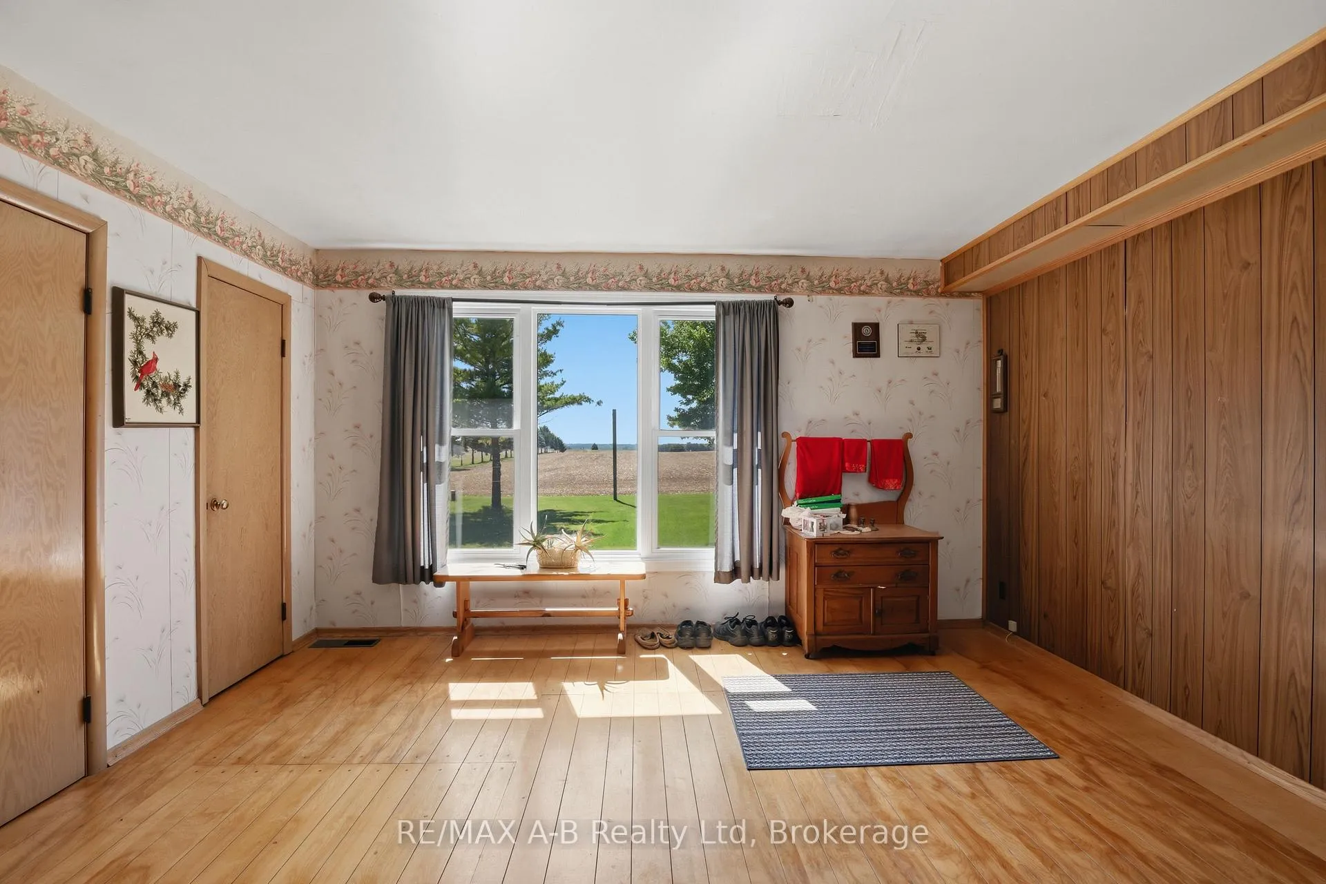 Photo 18 of 1033 Perth Rd 139 Line W, Perth South, Blanshard — HOMEH