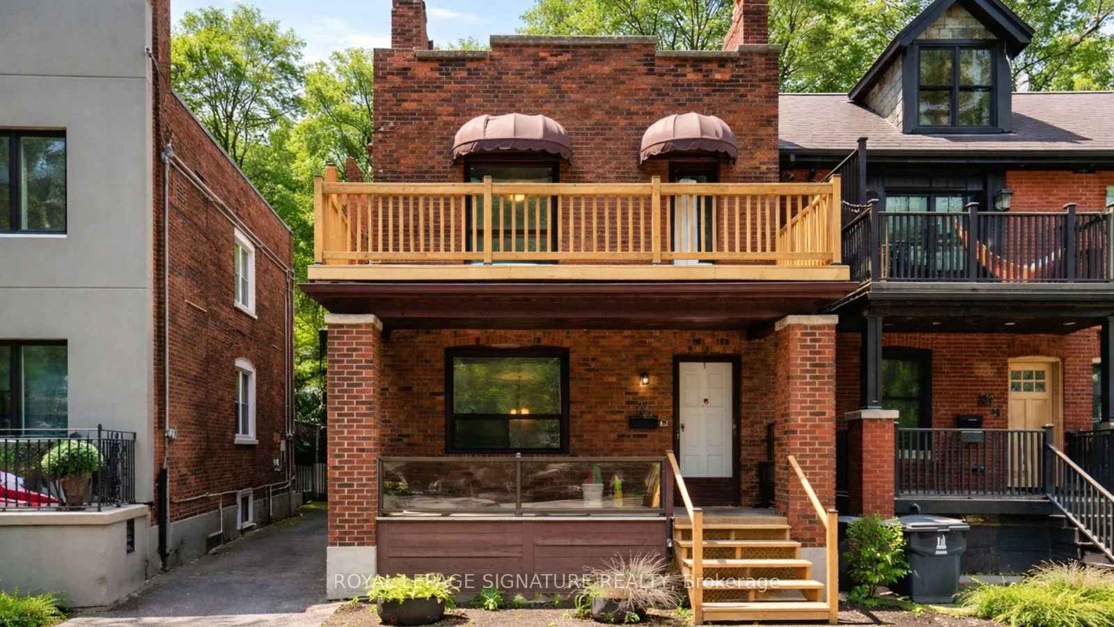 Photo of 27 Hillsboro Avenue