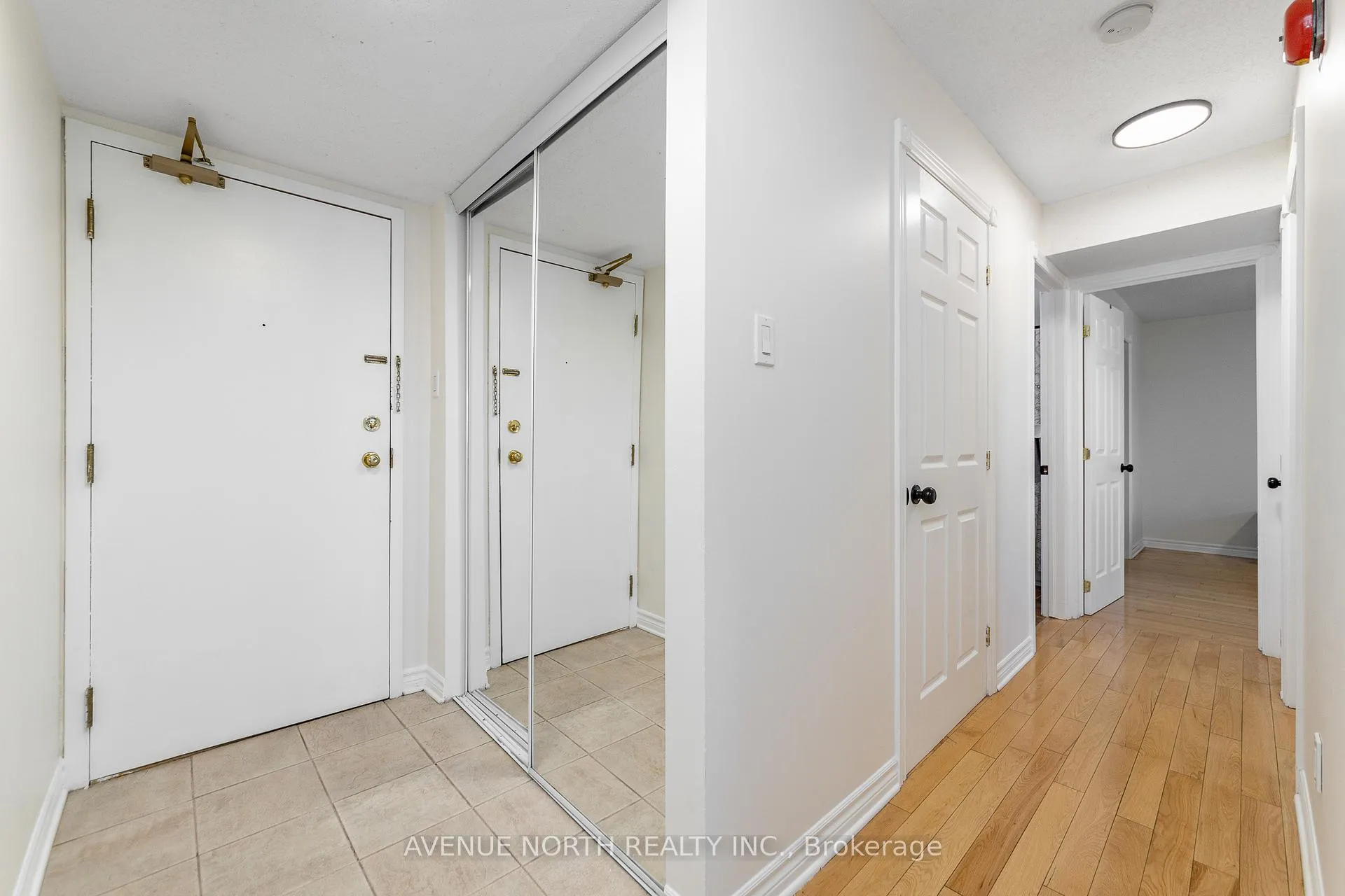 Photo 2 of Unit 202, 270 Lorry Greenberg Drive, Ottawa, Hunt Club Park/Greenboro — HOMEH