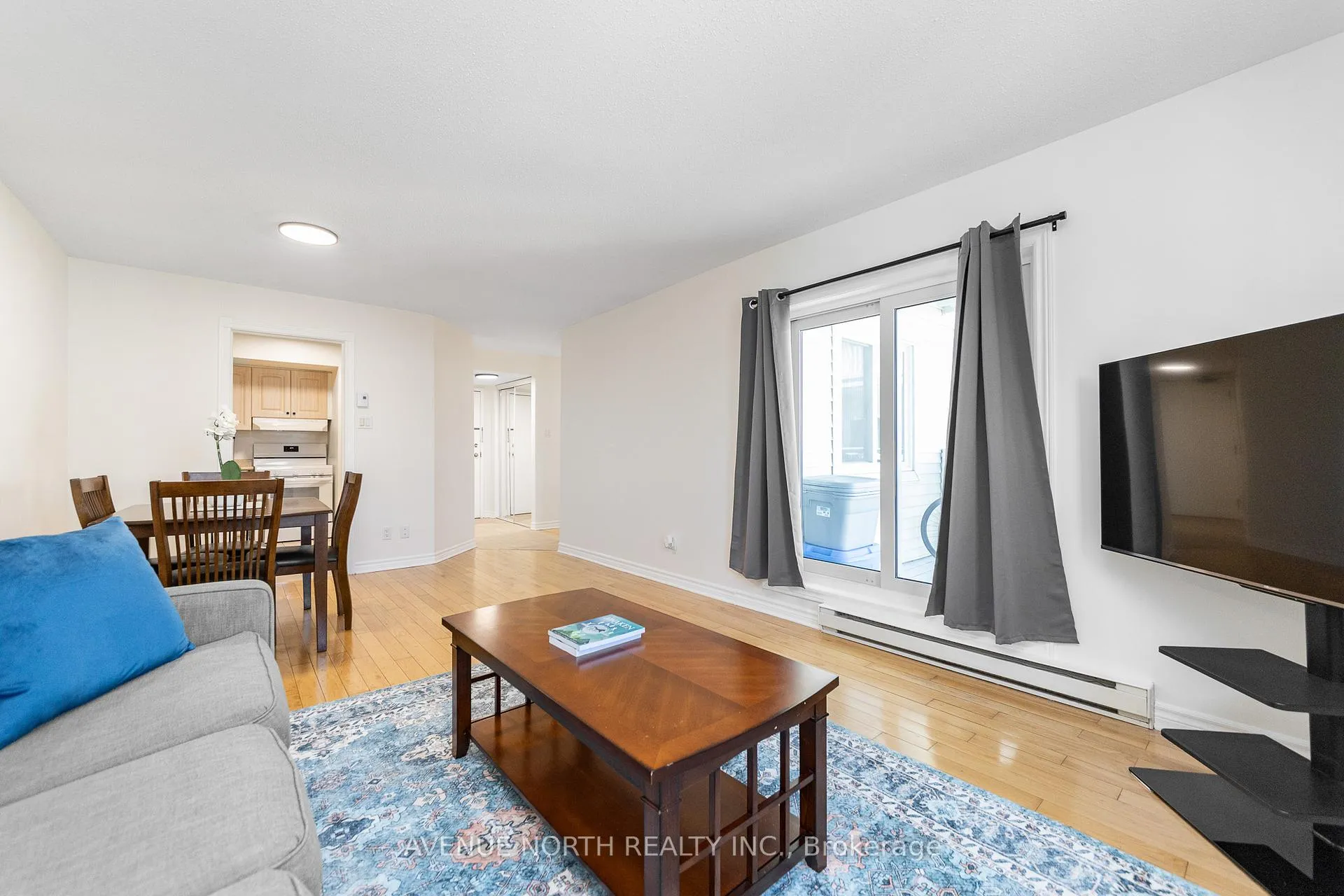 Photo 14 of Unit 202, 270 Lorry Greenberg Drive, Ottawa, Hunt Club Park/Greenboro — HOMEH