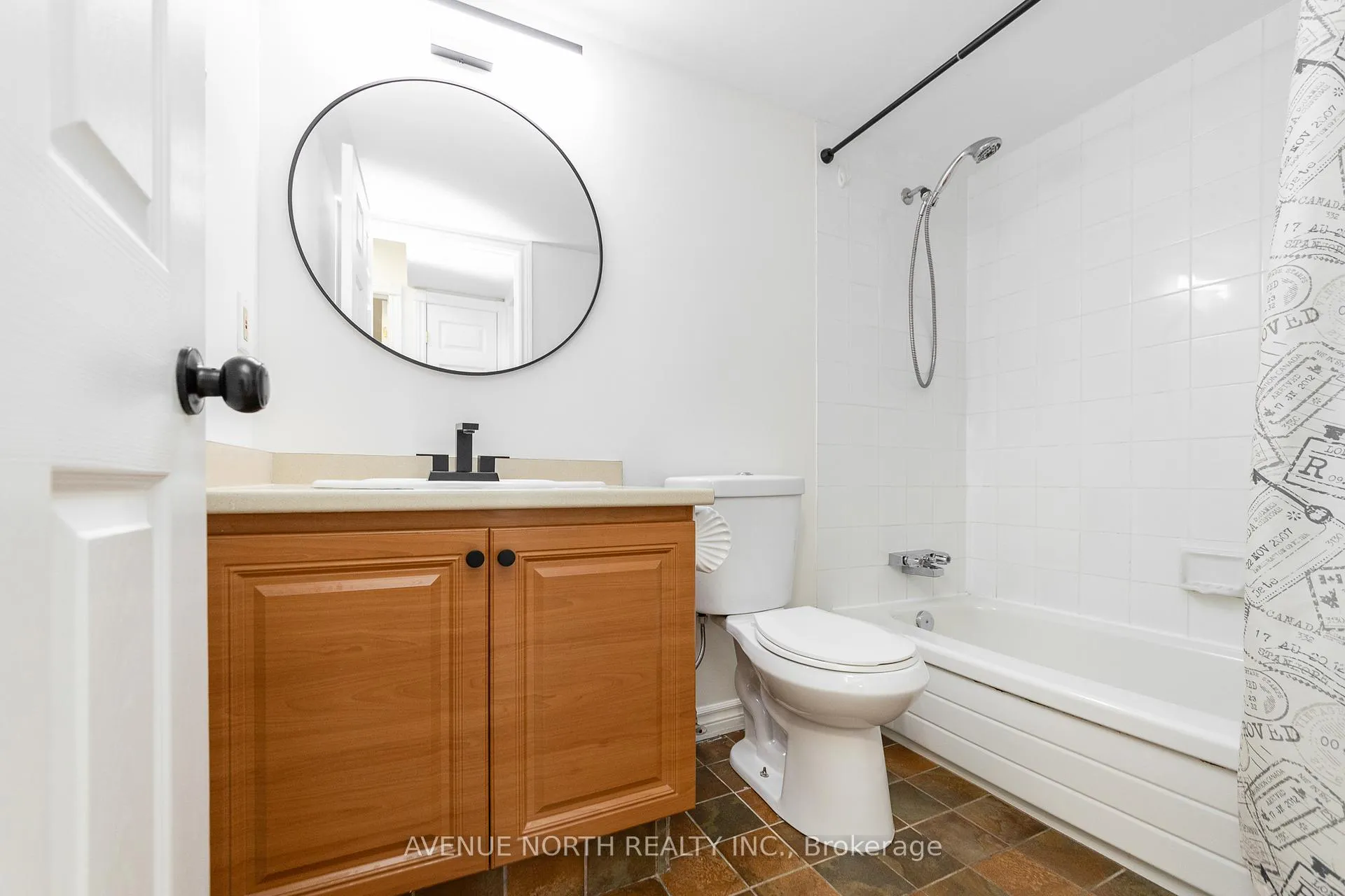 Photo 25 of Unit 202, 270 Lorry Greenberg Drive, Ottawa, Hunt Club Park/Greenboro — HOMEH
