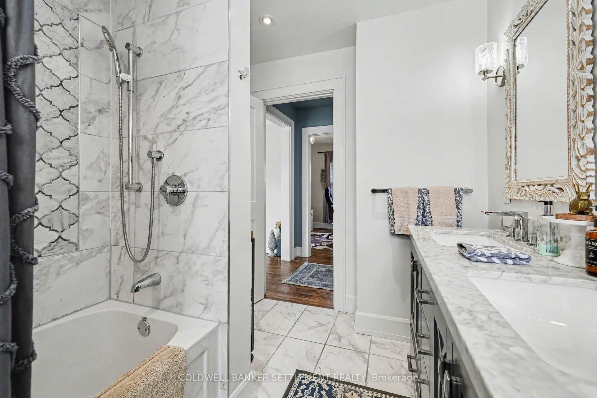 Photo 12 of 22 Broadview Avenue W, Smiths Falls — HOMEH