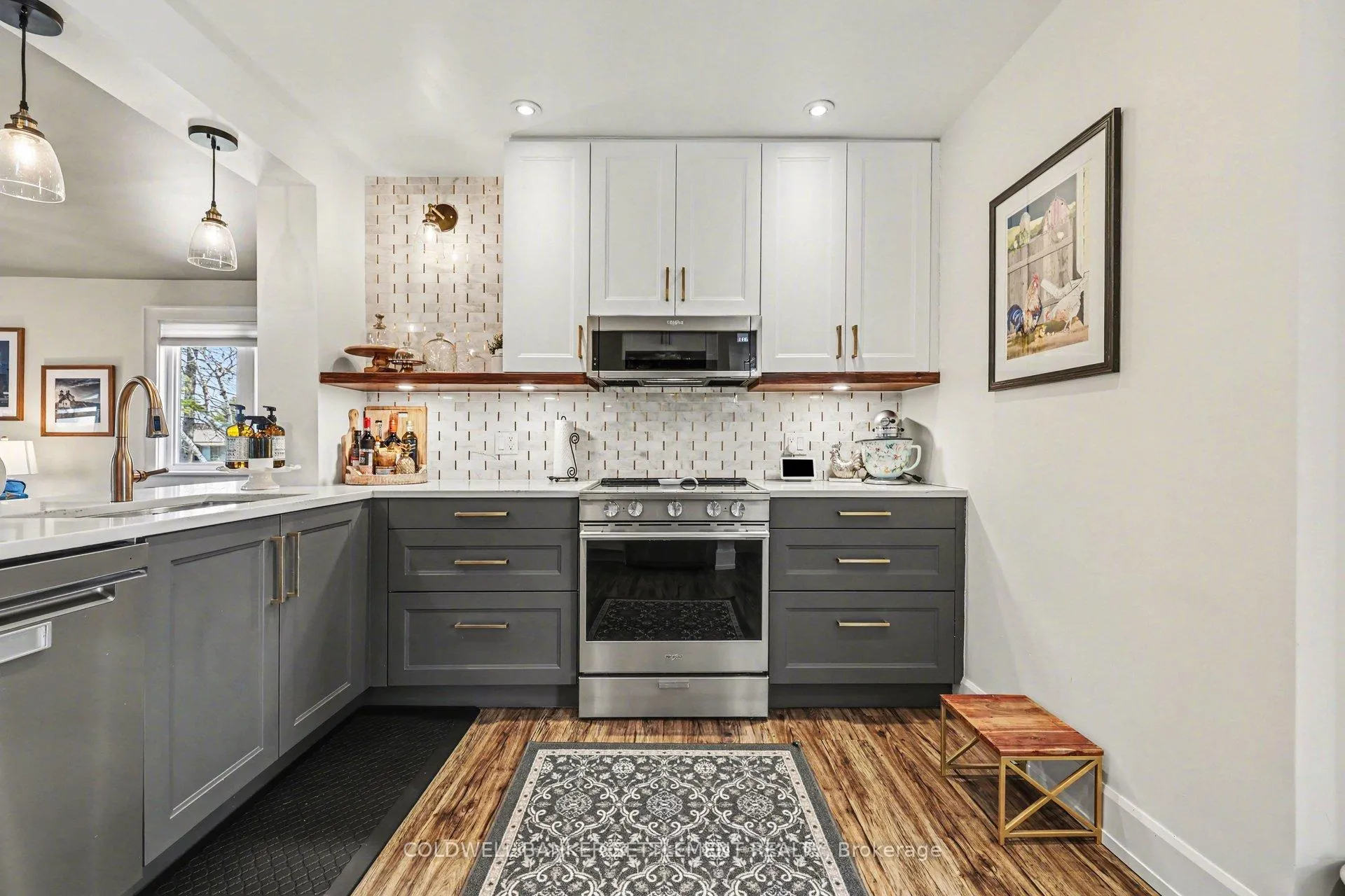 Photo 18 of 22 Broadview Avenue W, Smiths Falls — HOMEH