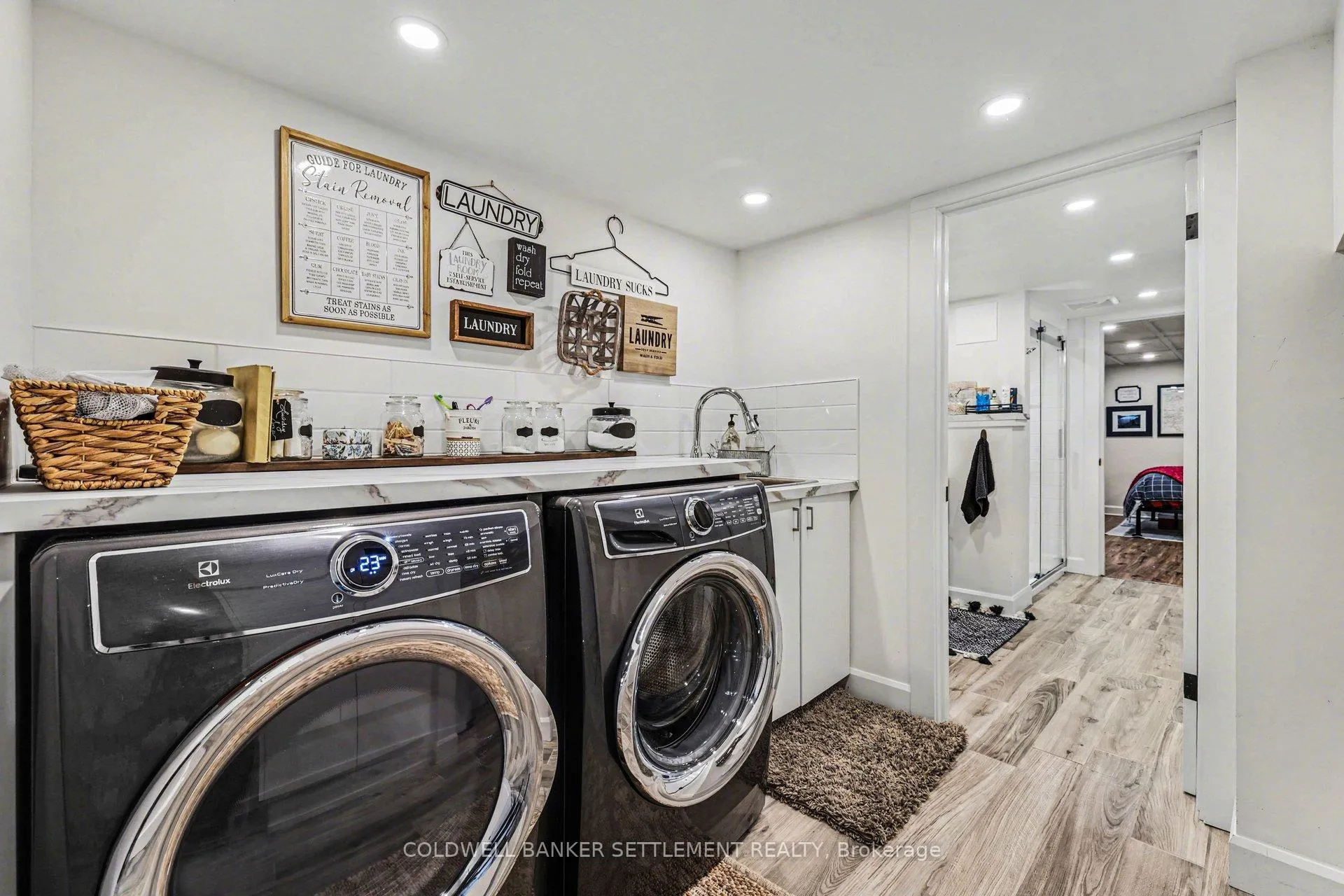 Photo 29 of 22 Broadview Avenue W, Smiths Falls — HOMEH