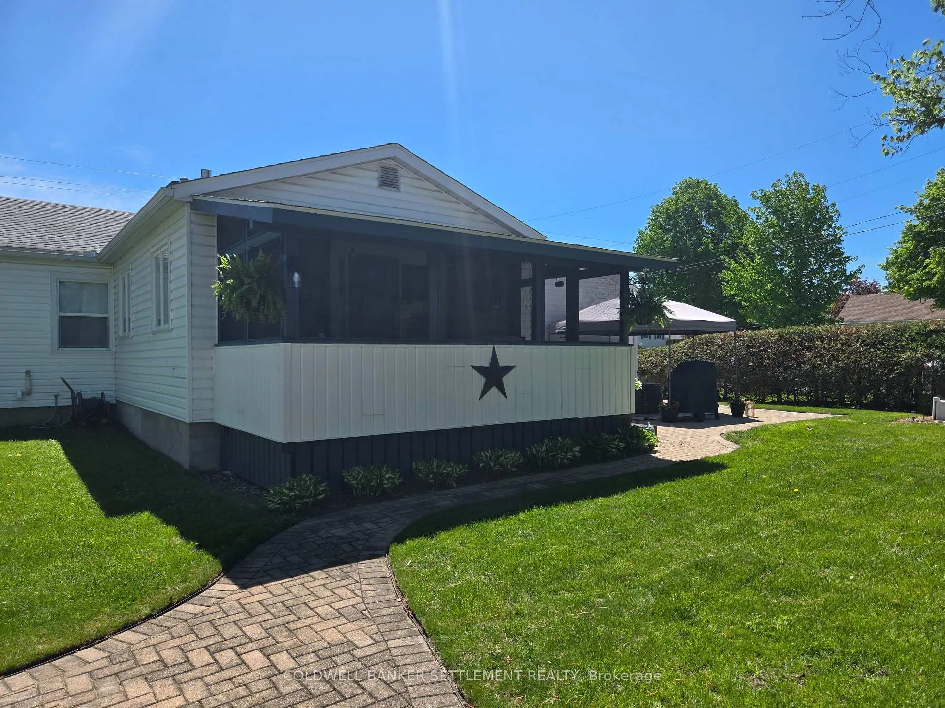 Photo 34 of 22 Broadview Avenue W, Smiths Falls — HOMEH