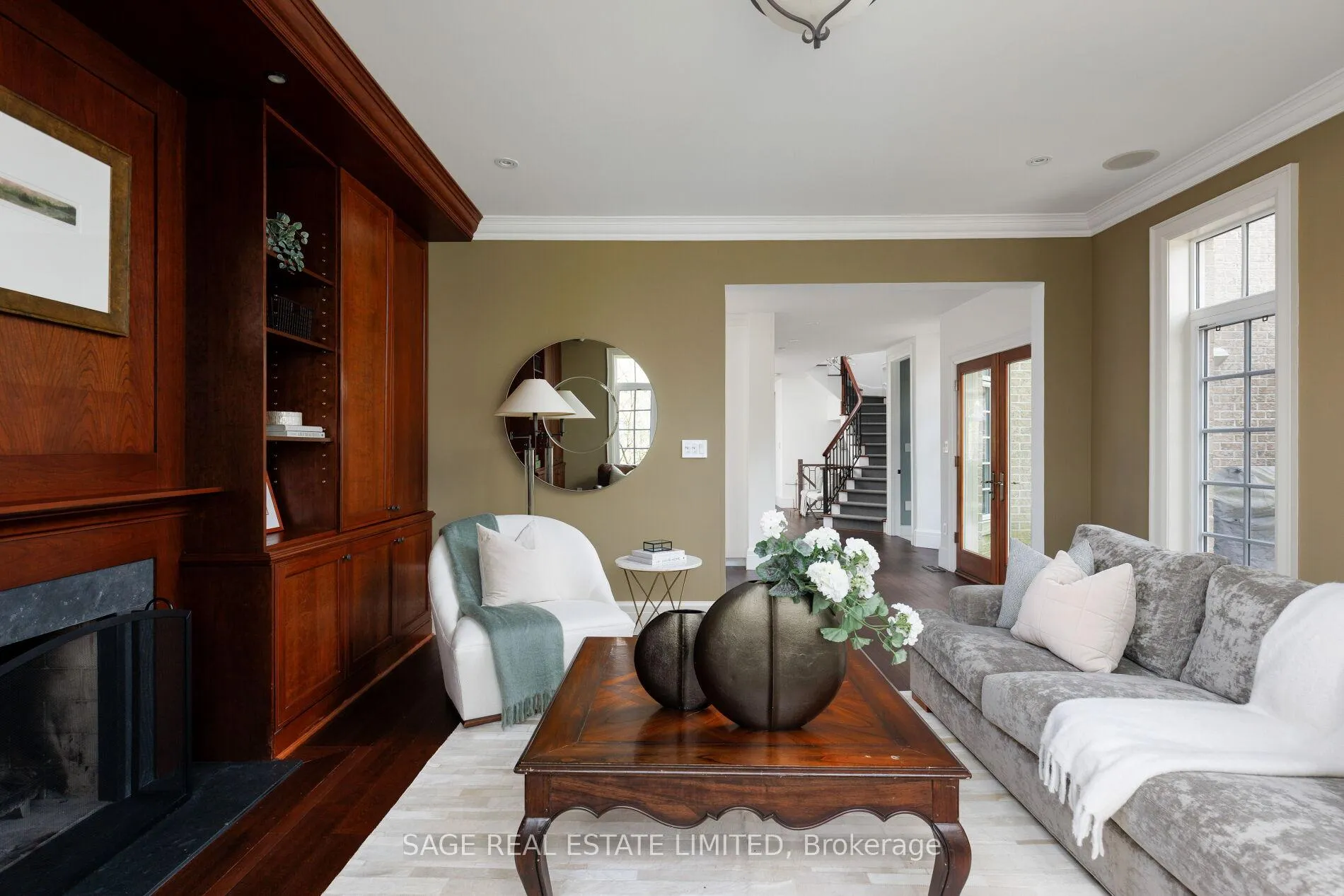 Photo 22 of 4 Reigate Road, Etobicoke, Edenbridge-Humber Valley — HOMEH
