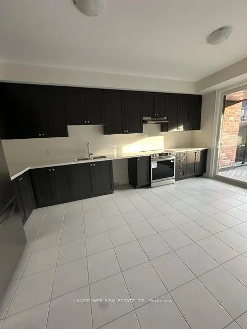 Photo 3 of 2940 Whites Road, Pickering, Rural Pickering — HOMEH
