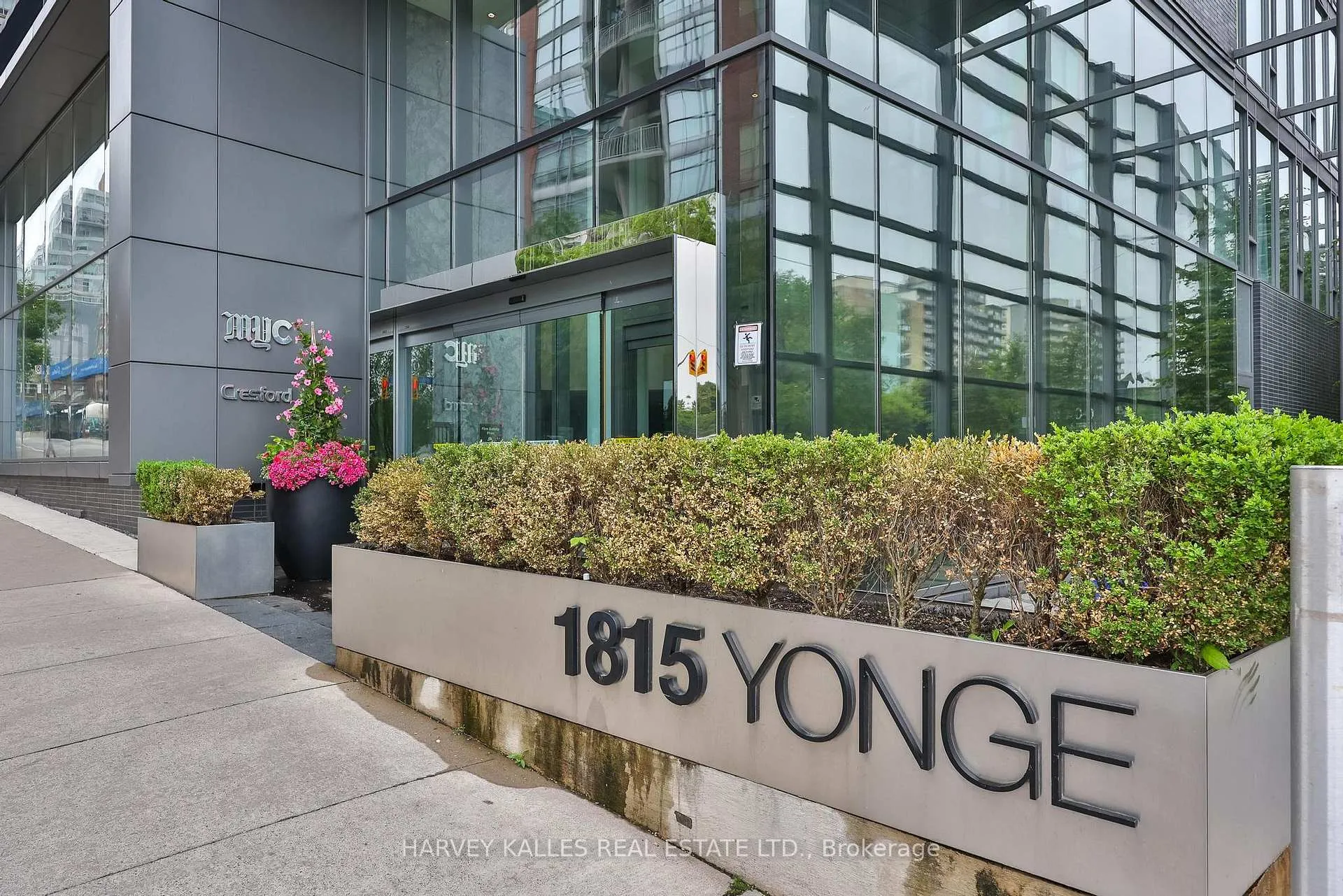 Photo 2 of Unit 1501, 1815 Yonge Street, Toronto, Mount Pleasant East — HOMEH
